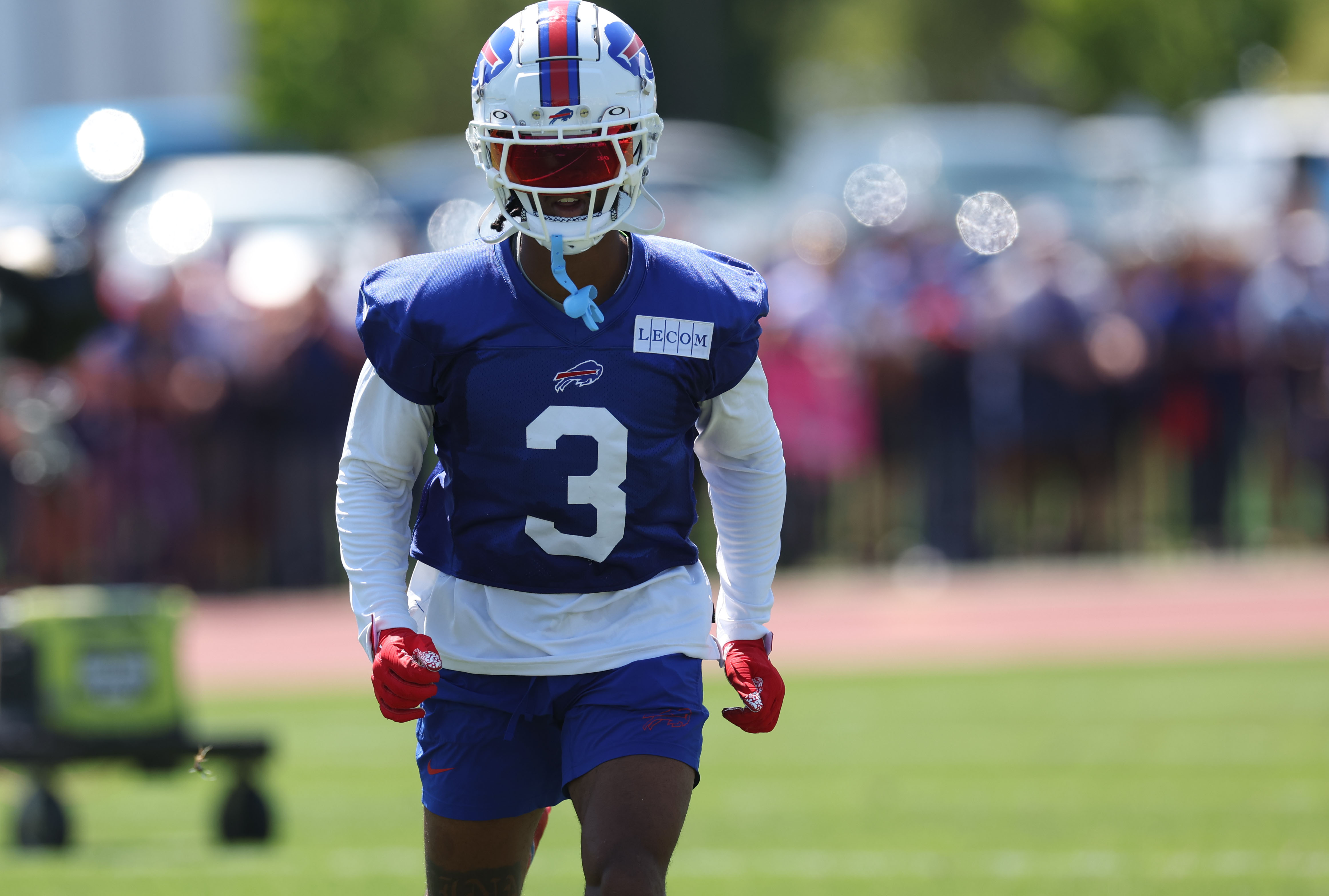 Bills' Damar Hamlin participates in first padded practice after in