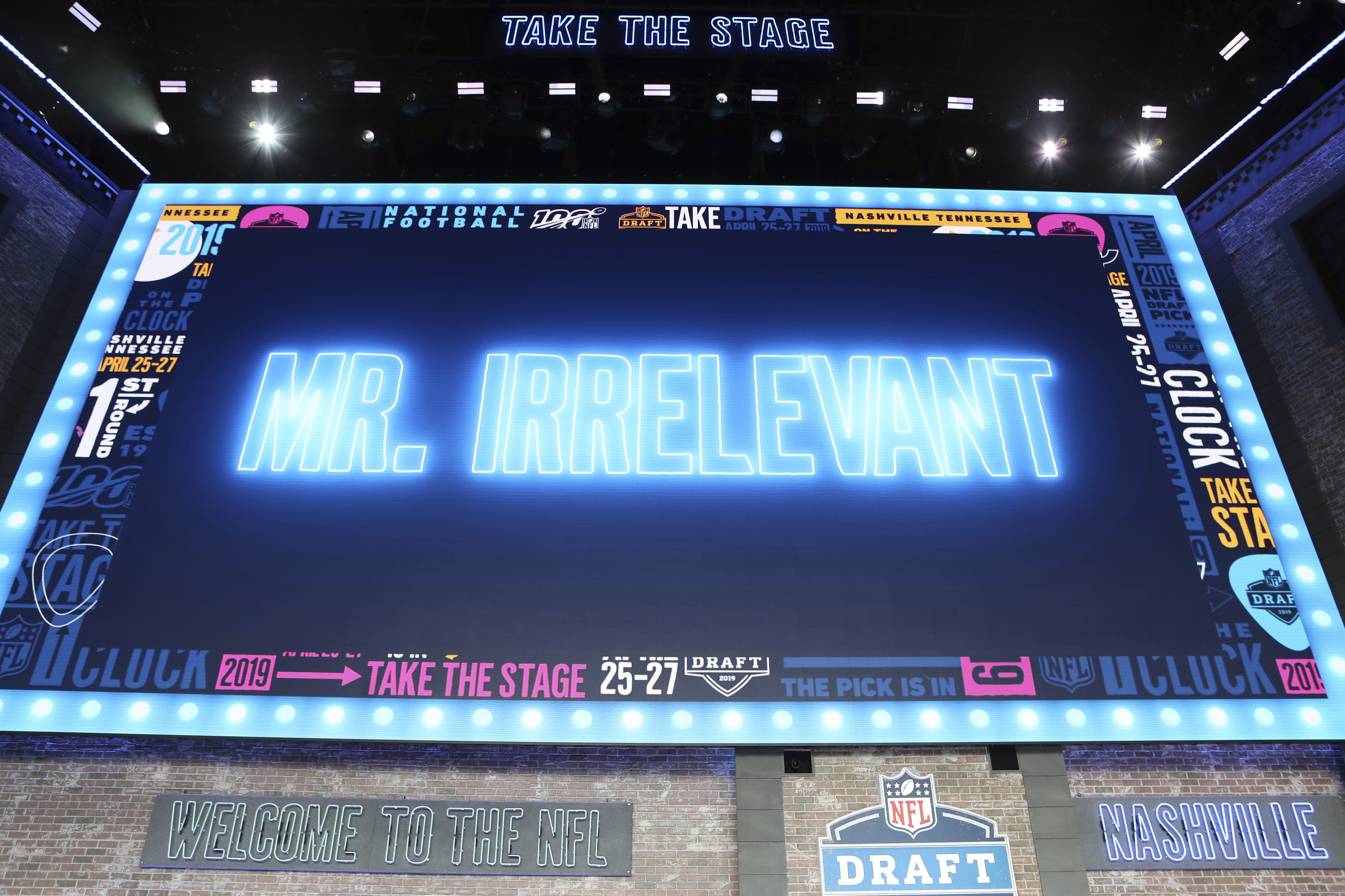 NFL Draft 2022: What is Mr. Irrelevant? - DraftKings Network