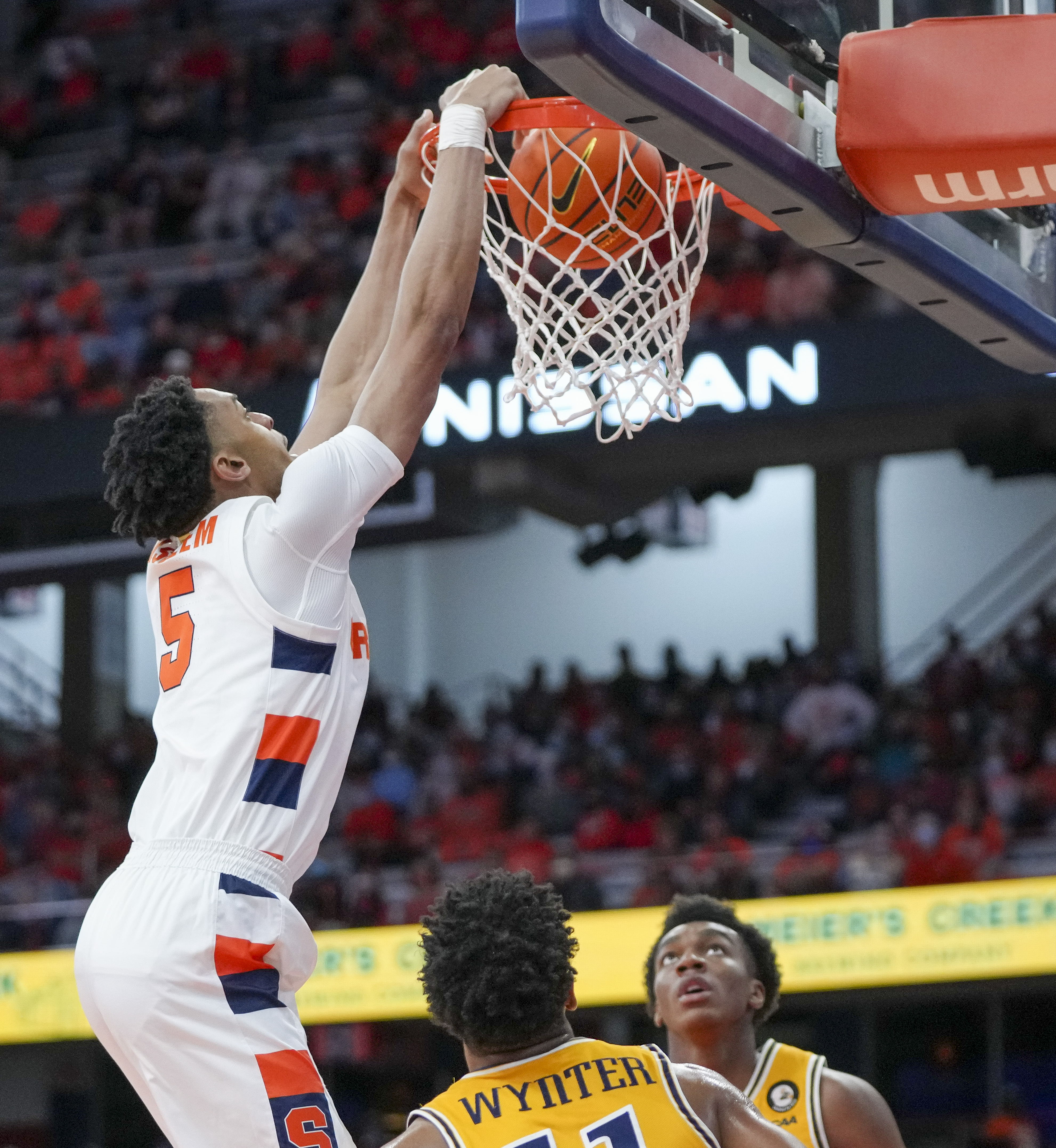 Syracuse's game against Drexel will be family affair for ESPN's Dan Shulman  and son Ben 