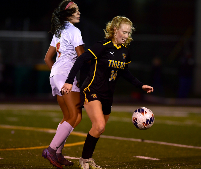 Class 2A Girls Soccer: Northwestern Lehigh Vs. Holy Redeemer ...