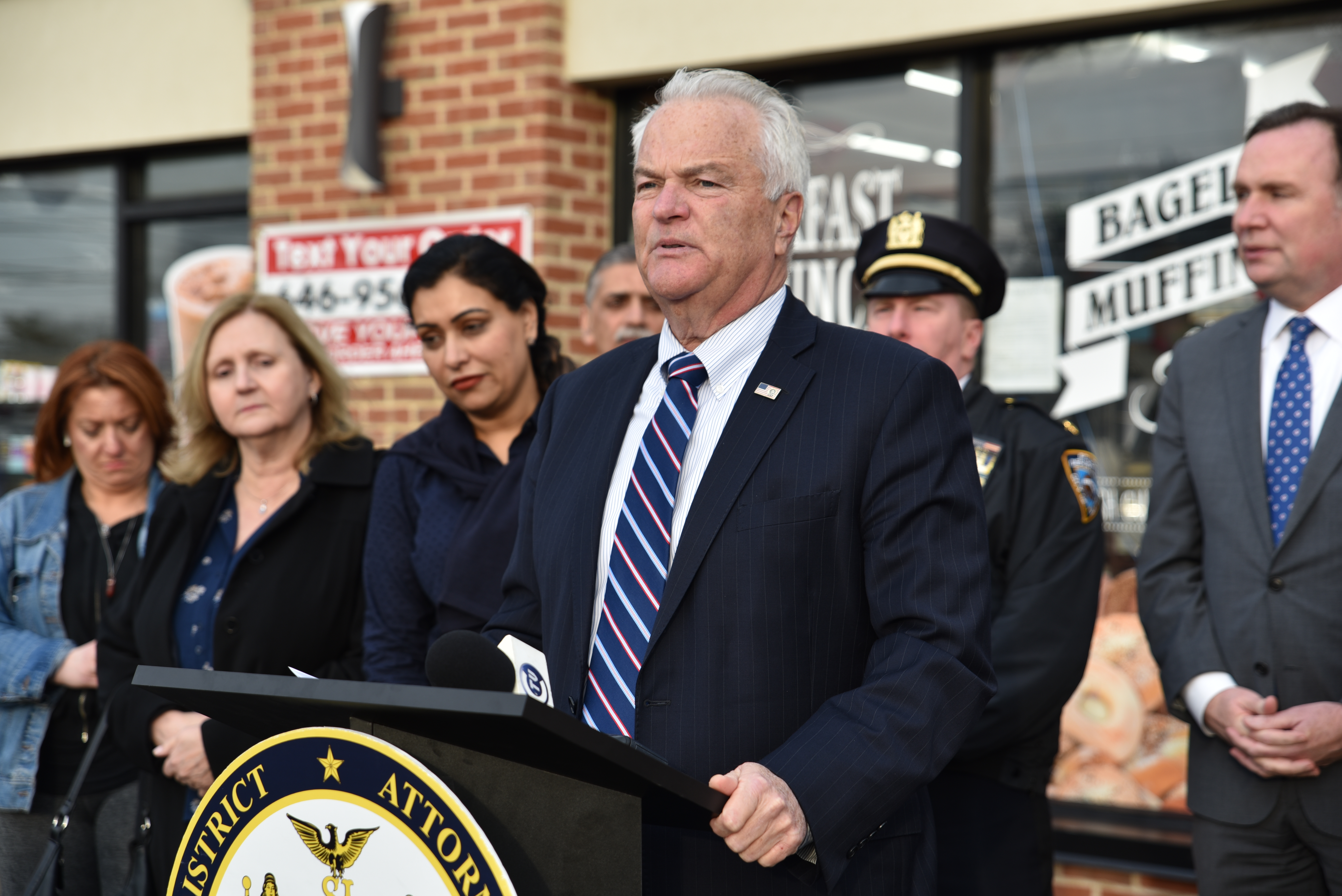 D.A. McMahon to announce indictment of Staten Island school