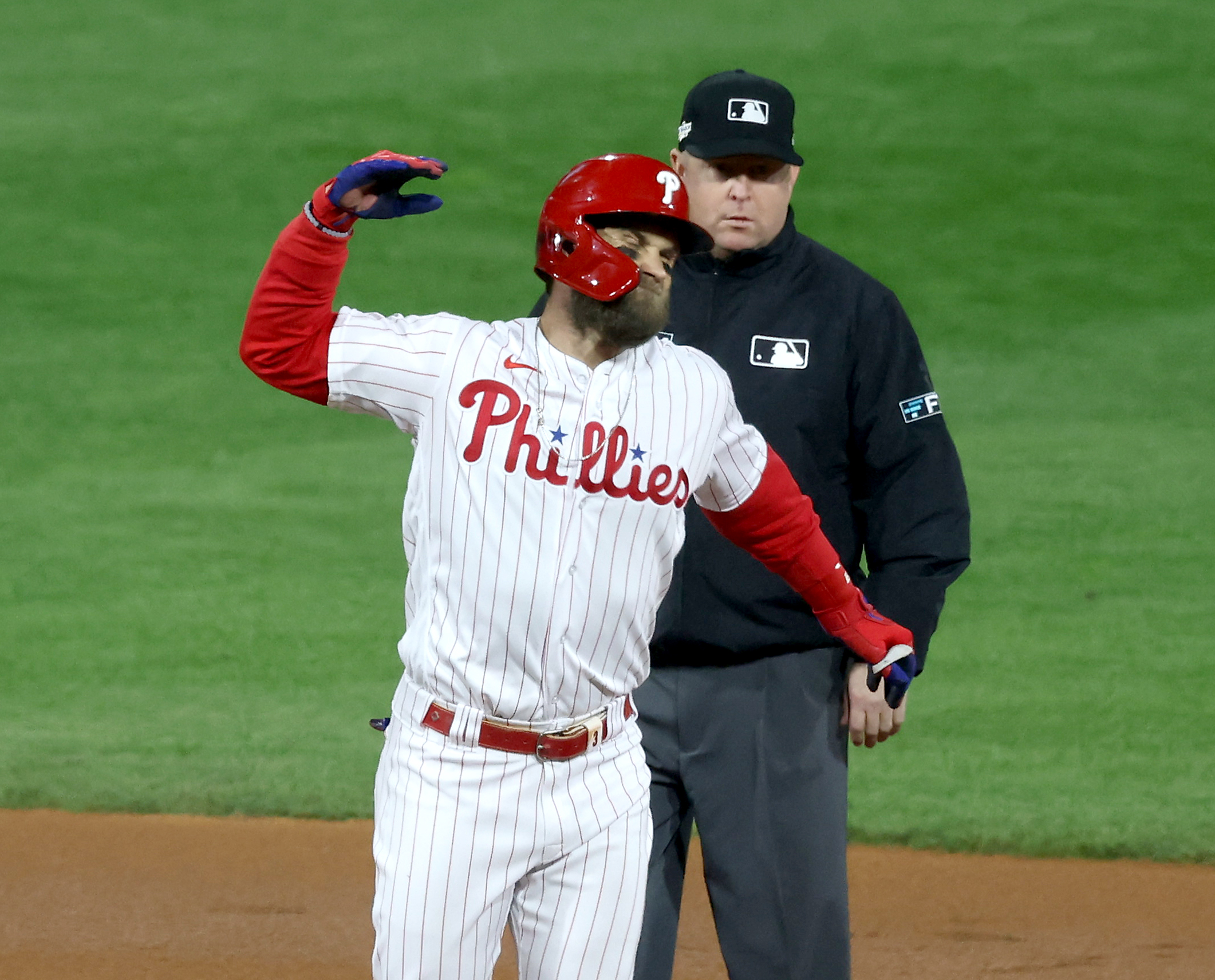 NLCS Game 4: Philadelphia Phillies beat San Diego Padres 10-6; one