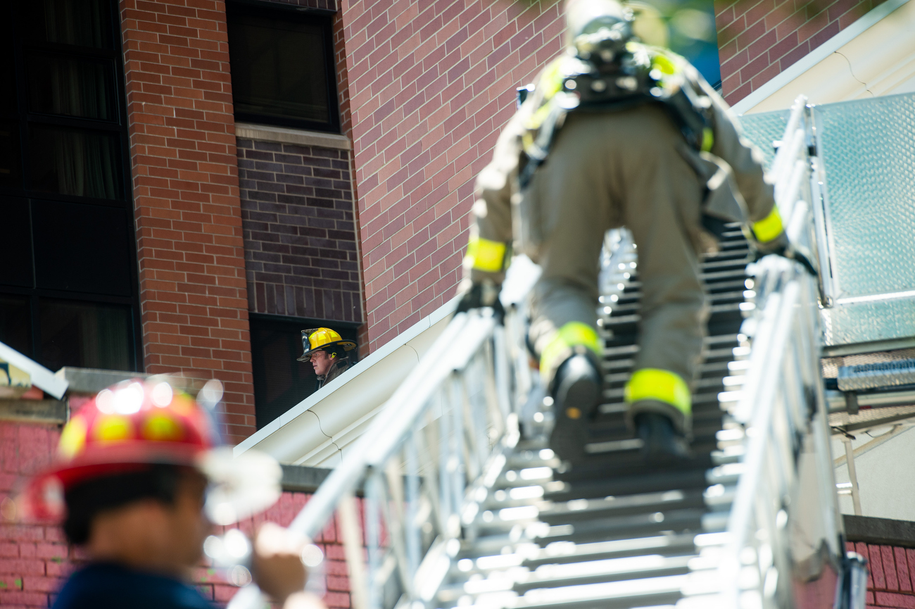 Fire above NeoPapalis Pizza in Ann Arbor leads to evacuation of Z West ...