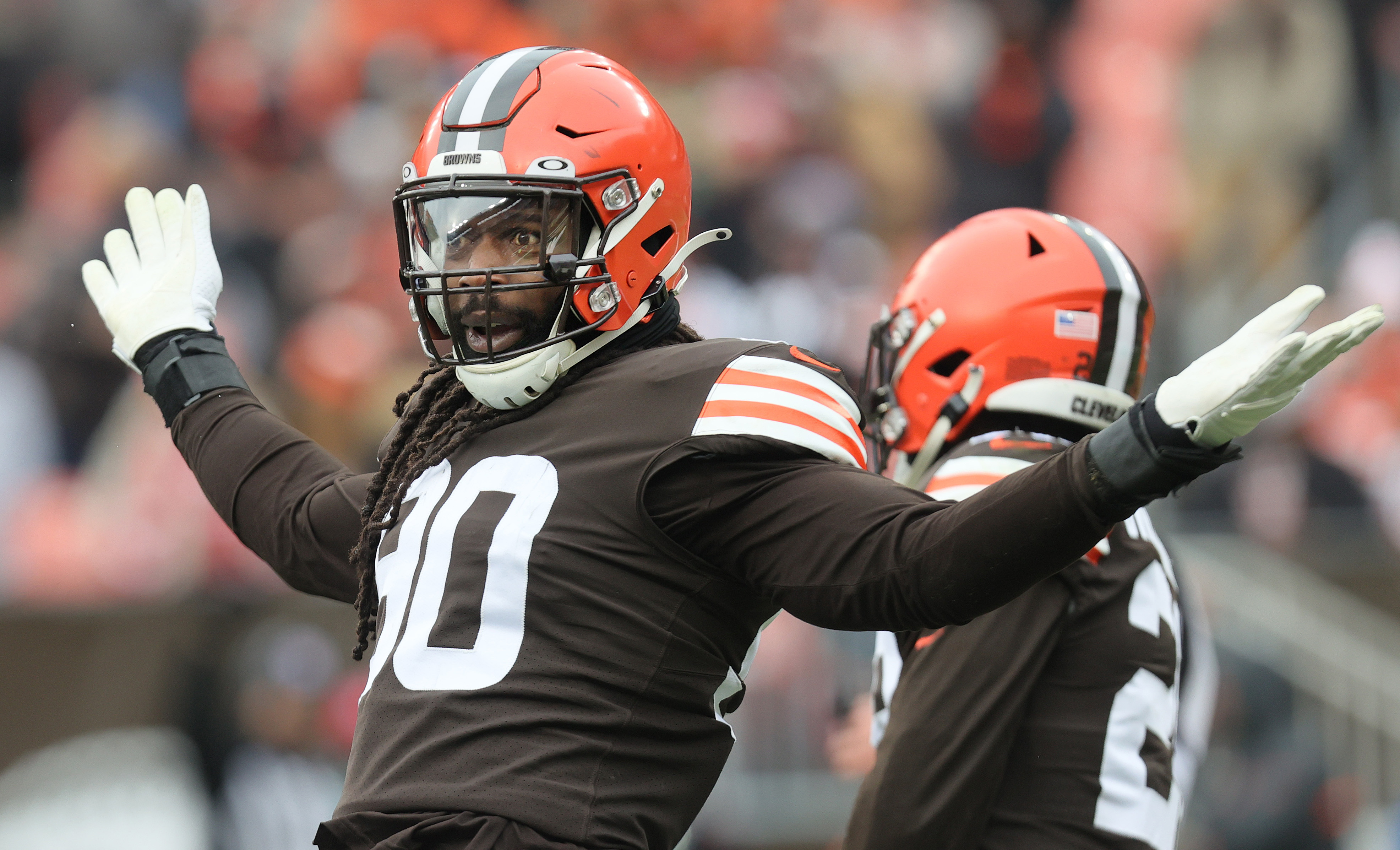 Cleveland Browns News and Rumors 8/5: JOK Returns, Clowney Excels, and a  Fast-Rising Receiver