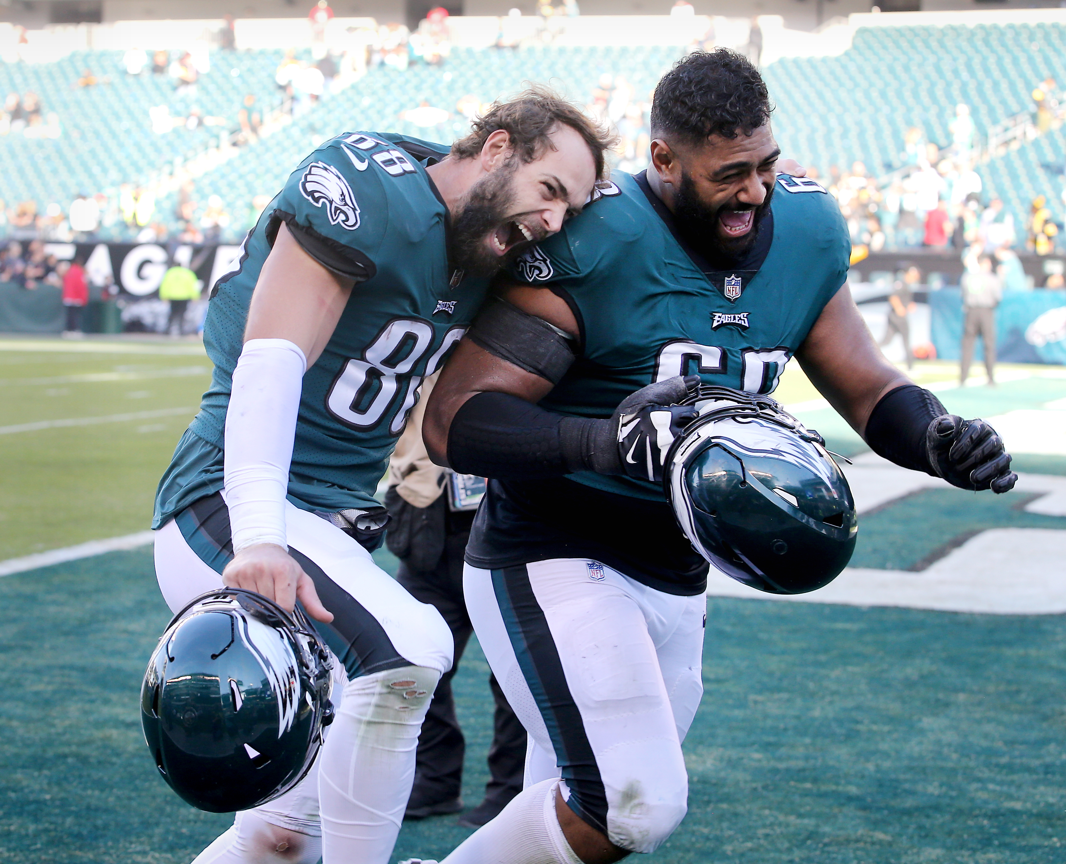 Photos from the Eagles' 35-13 win over the Pittsburgh Steelers