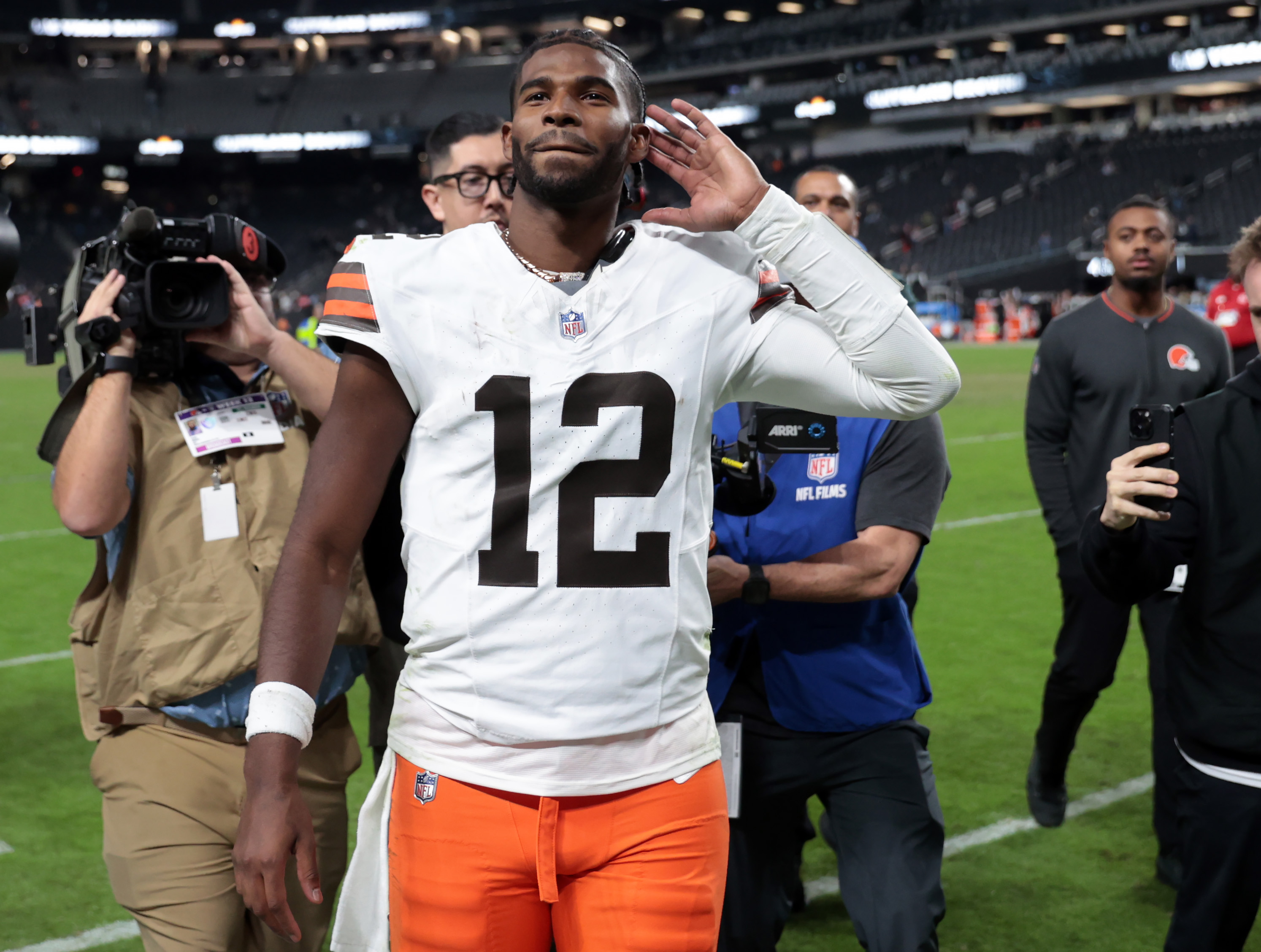 Cleveland Browns quarterback Shedeur Sanders vs. Las Vegas Raiders ...