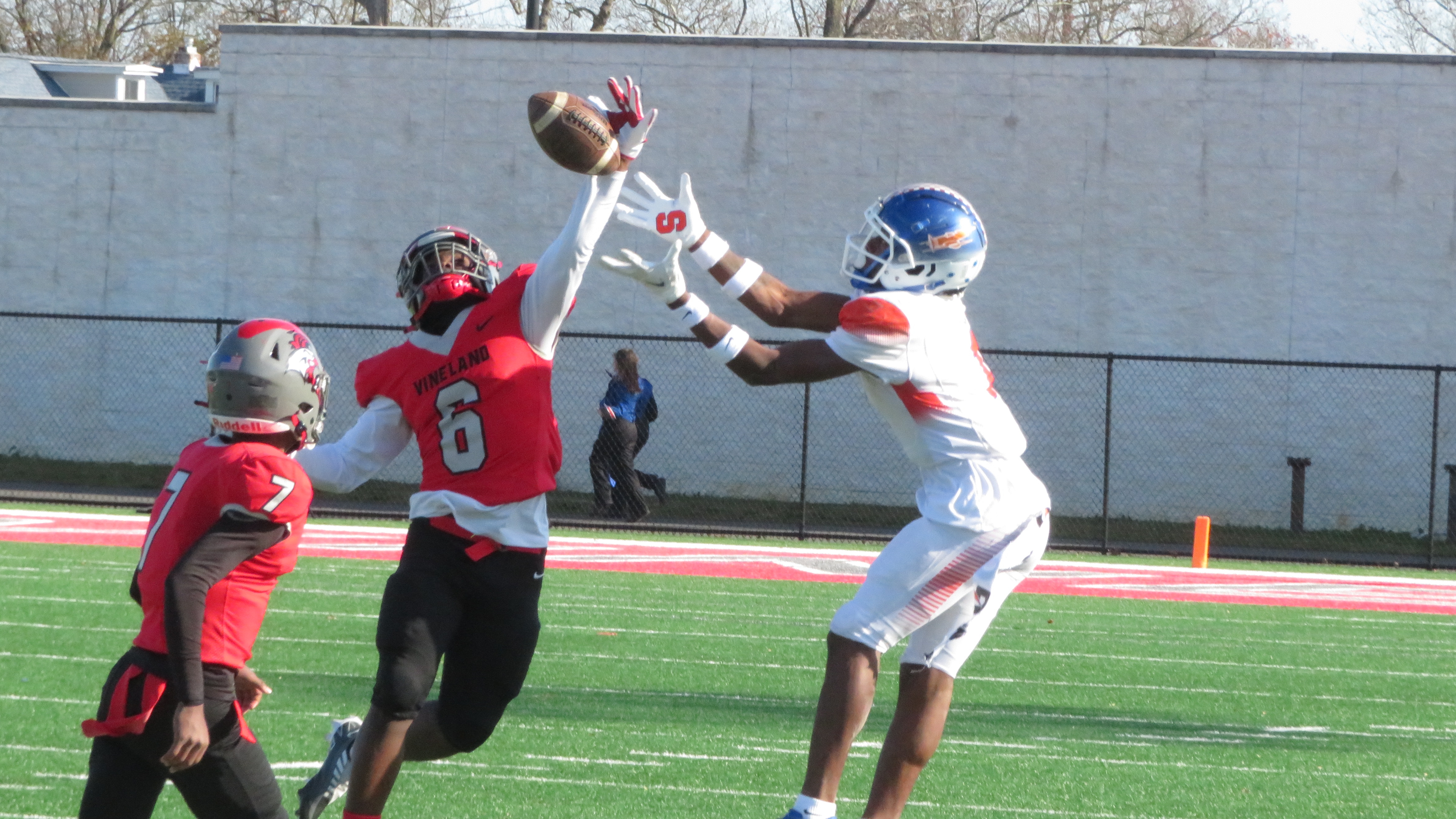 South Jersey's Thanksgiving football roundup: Vineland beats