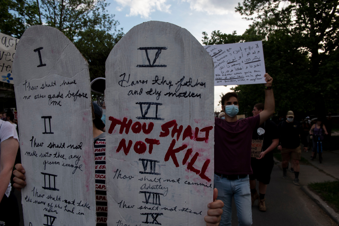 Detroit protesters march to site where 1967 riot began in eighth day of ...