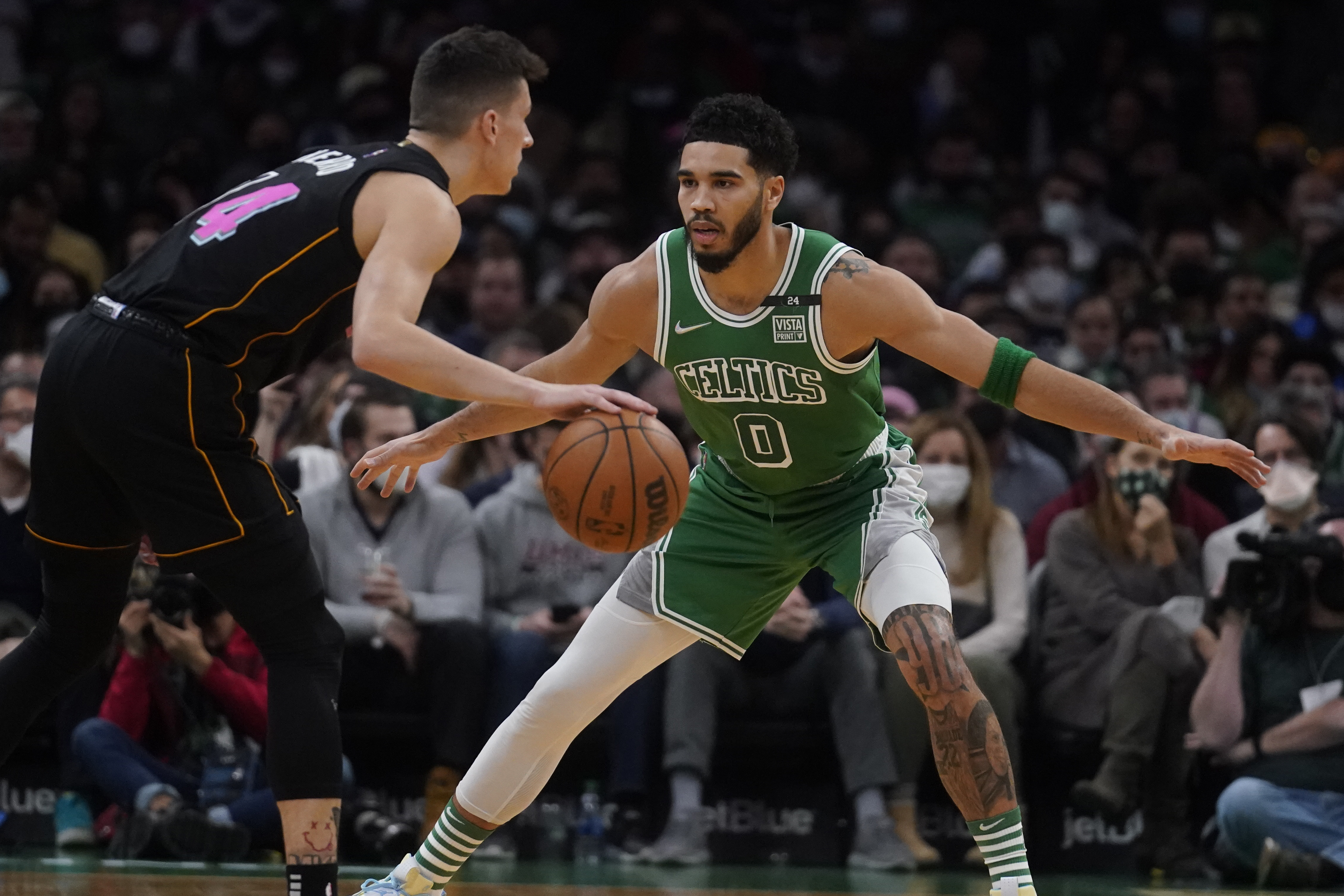 Celtics vs. Heat: How experts, oddsmakers and computers see Boston's  chances vs. Miami in Eastern Conference Finals - masslive.com