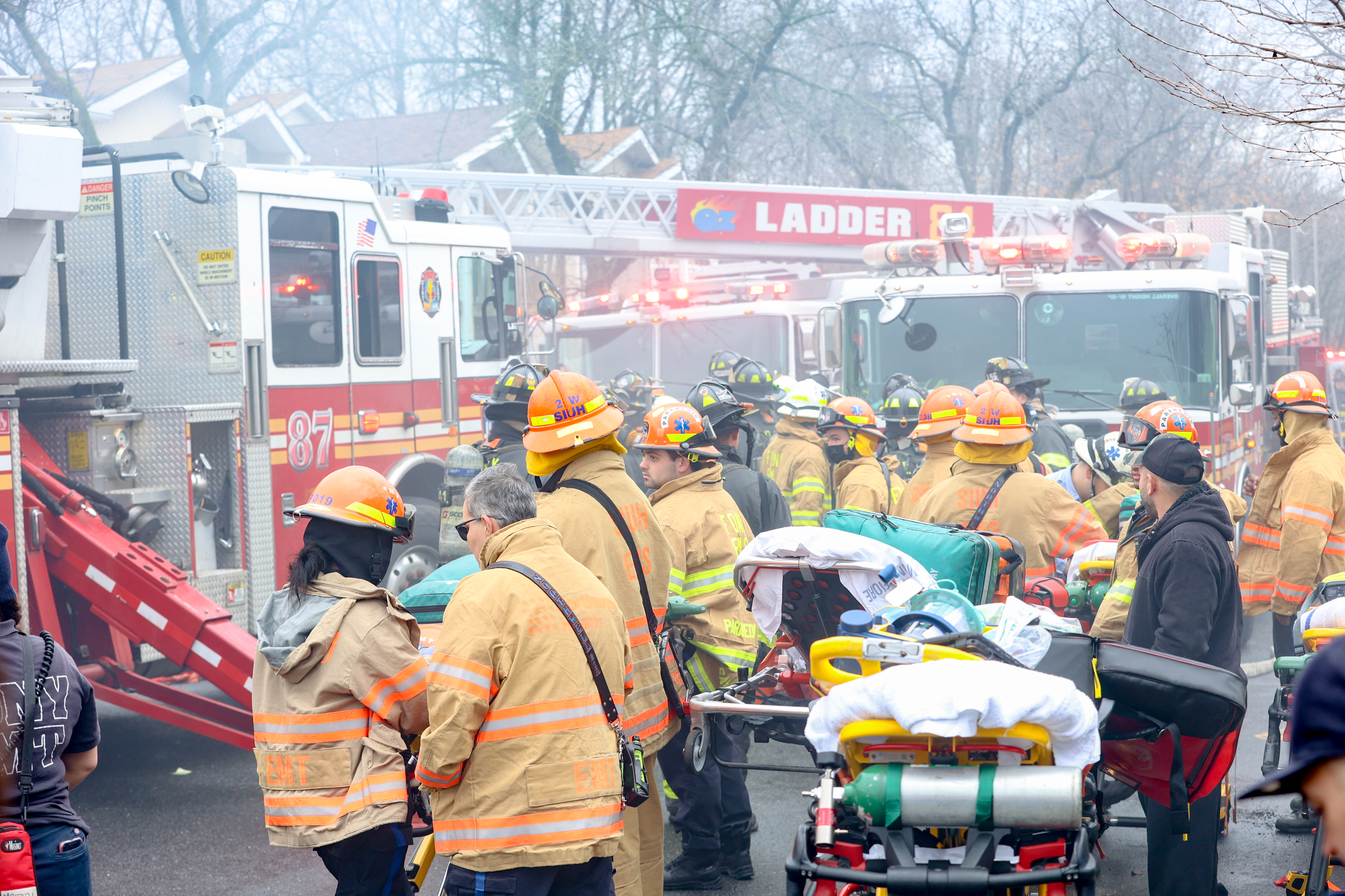 FDNY responds to massive house fire in Staten Island’s Annadale section ...