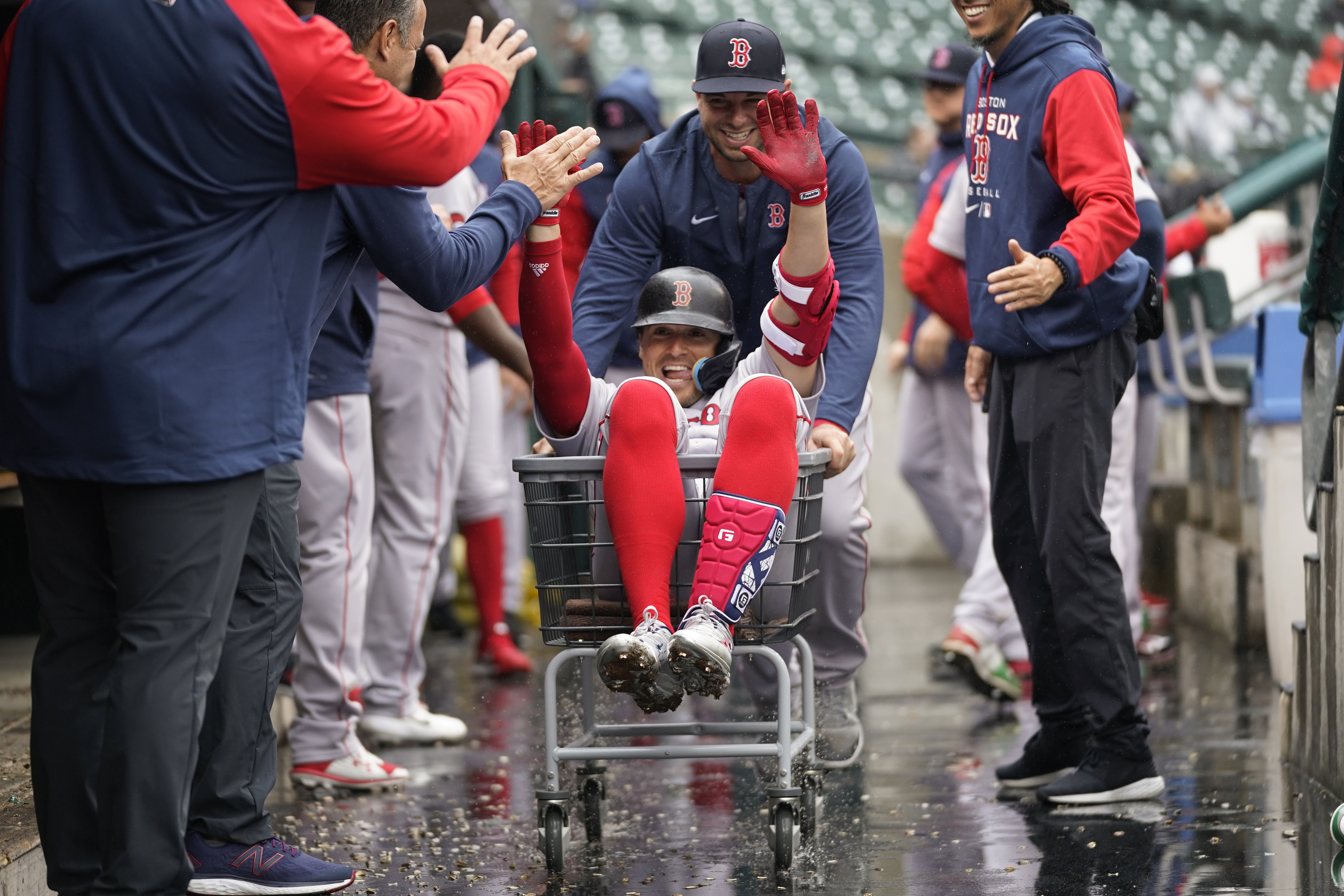 Despite Cabrera's historic weekend, Tigers finish home stand 2-4