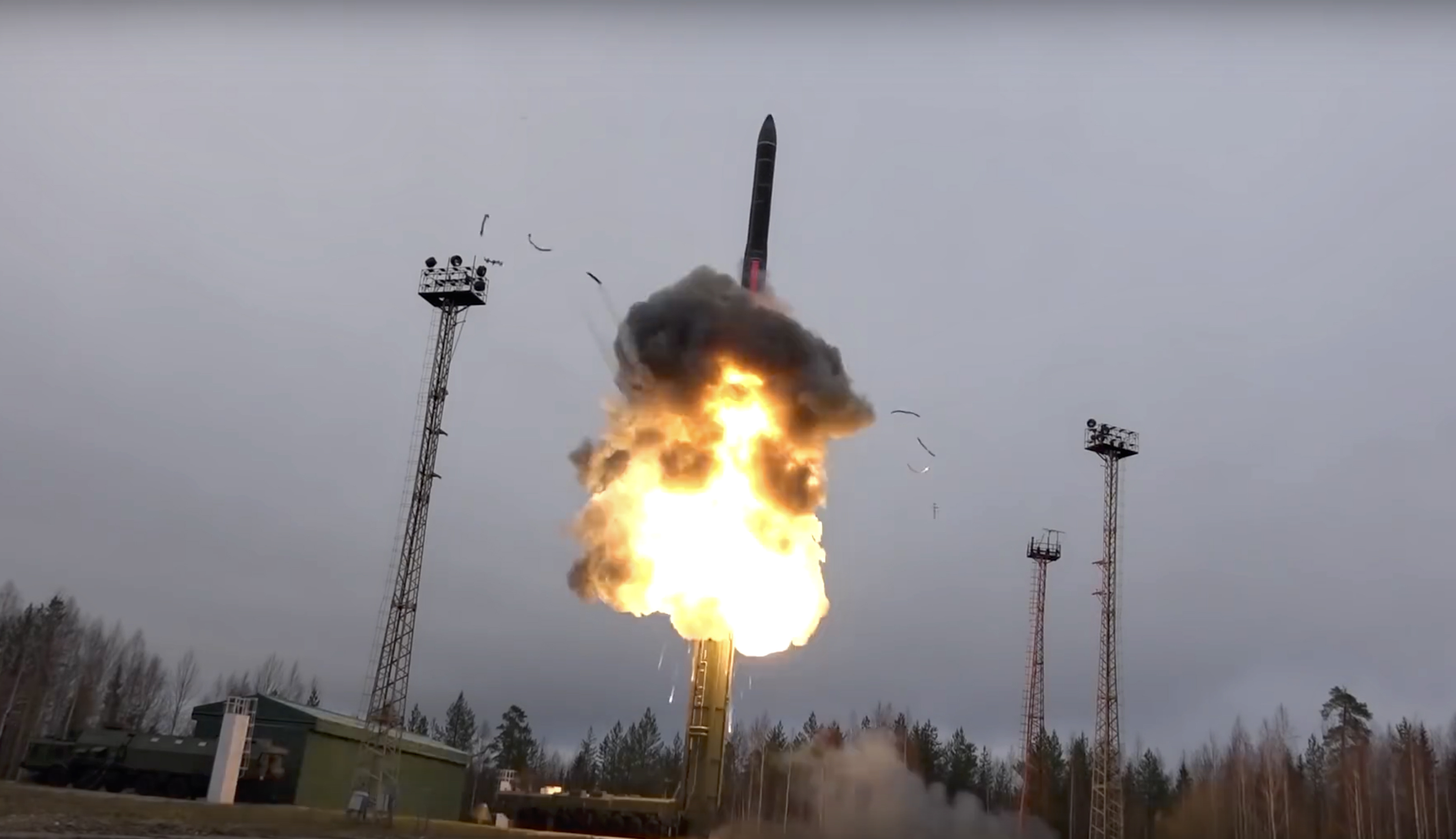 New Russian weapon can travel 27 times the speed of sound