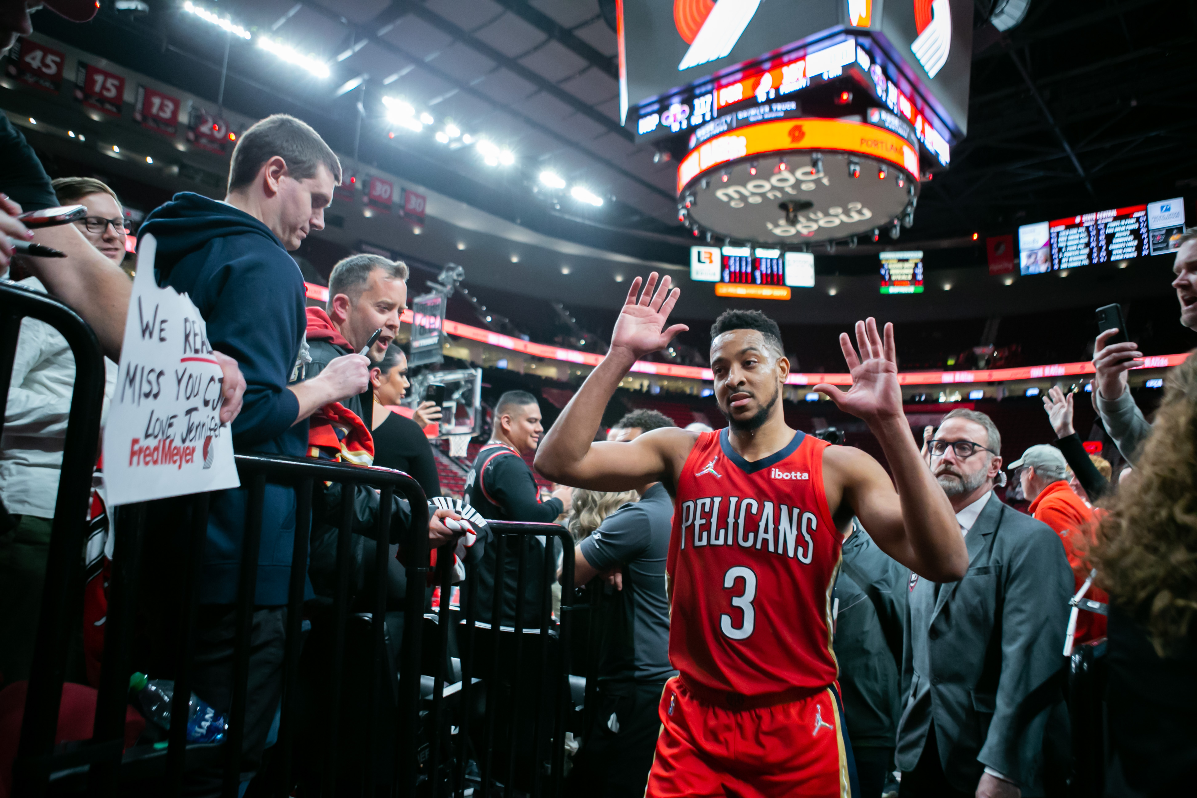 Blazers' Lillard Trade Idea to Pelicans Sends McCollum to Clippers -  Blazer's Edge