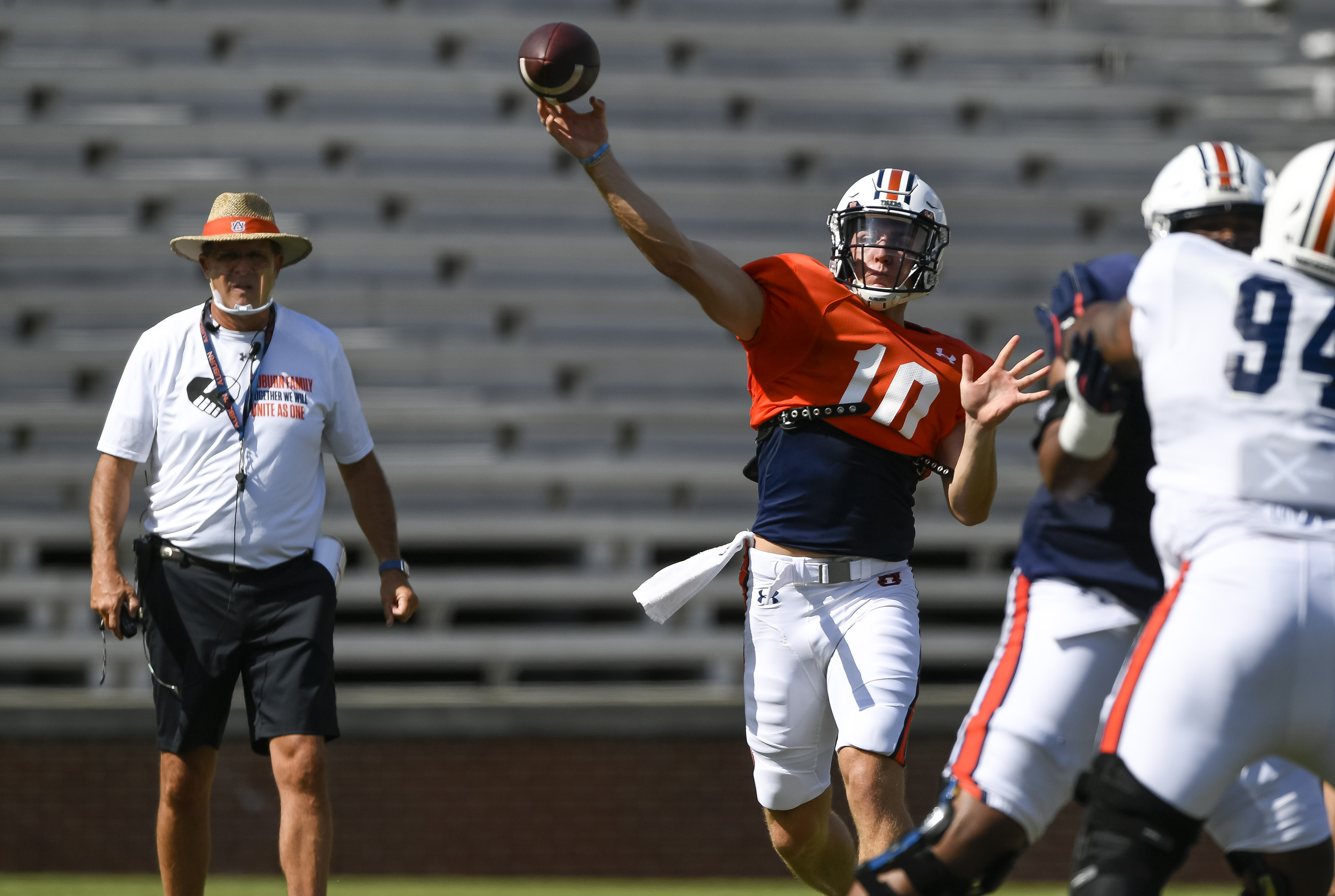 Around the SEC: Auburn's Bo Nix may do what Pat Nix did in 1994