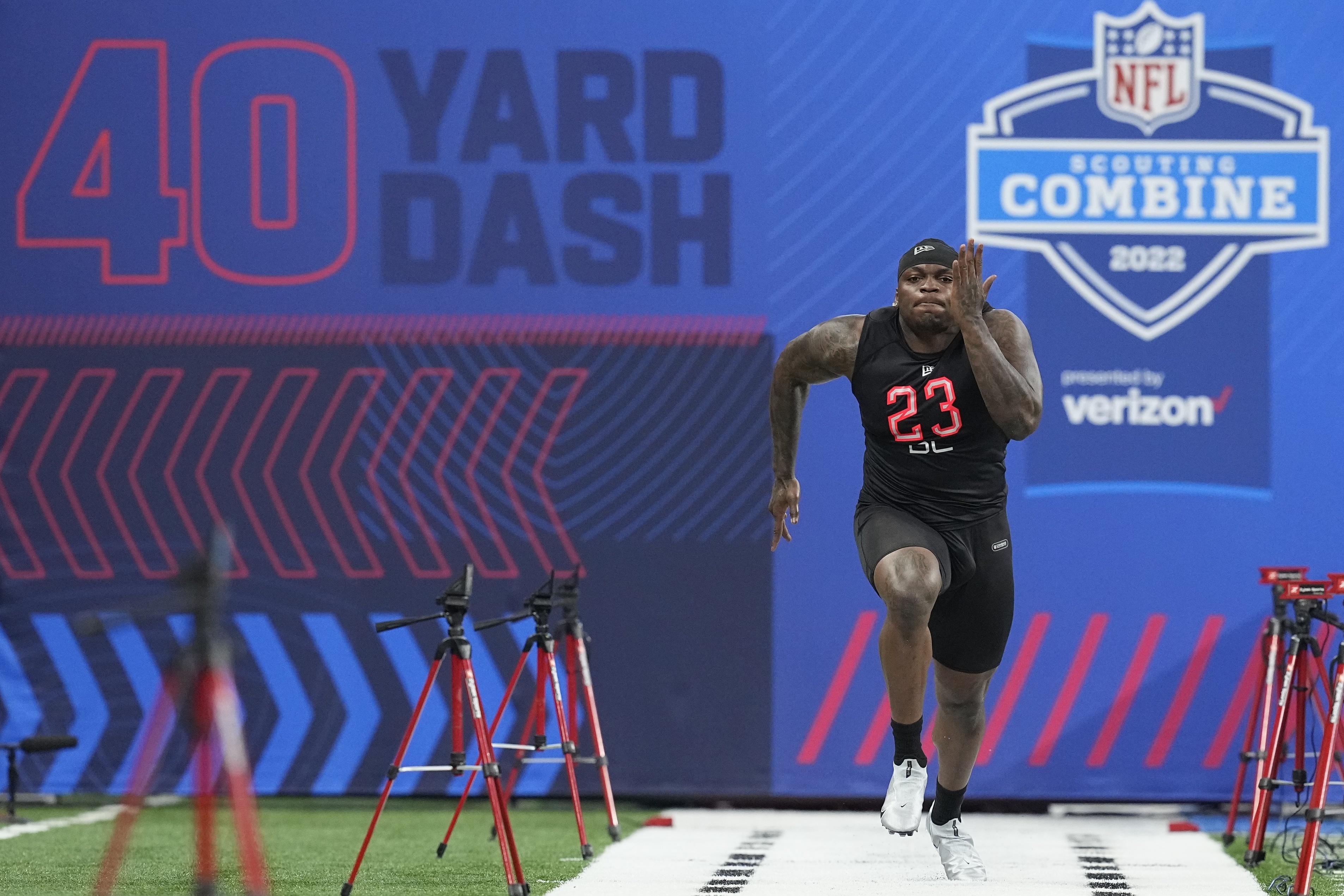 Coby Bryant scouting report: 2022 NFL Draft profile, mock drafts -  DraftKings Network