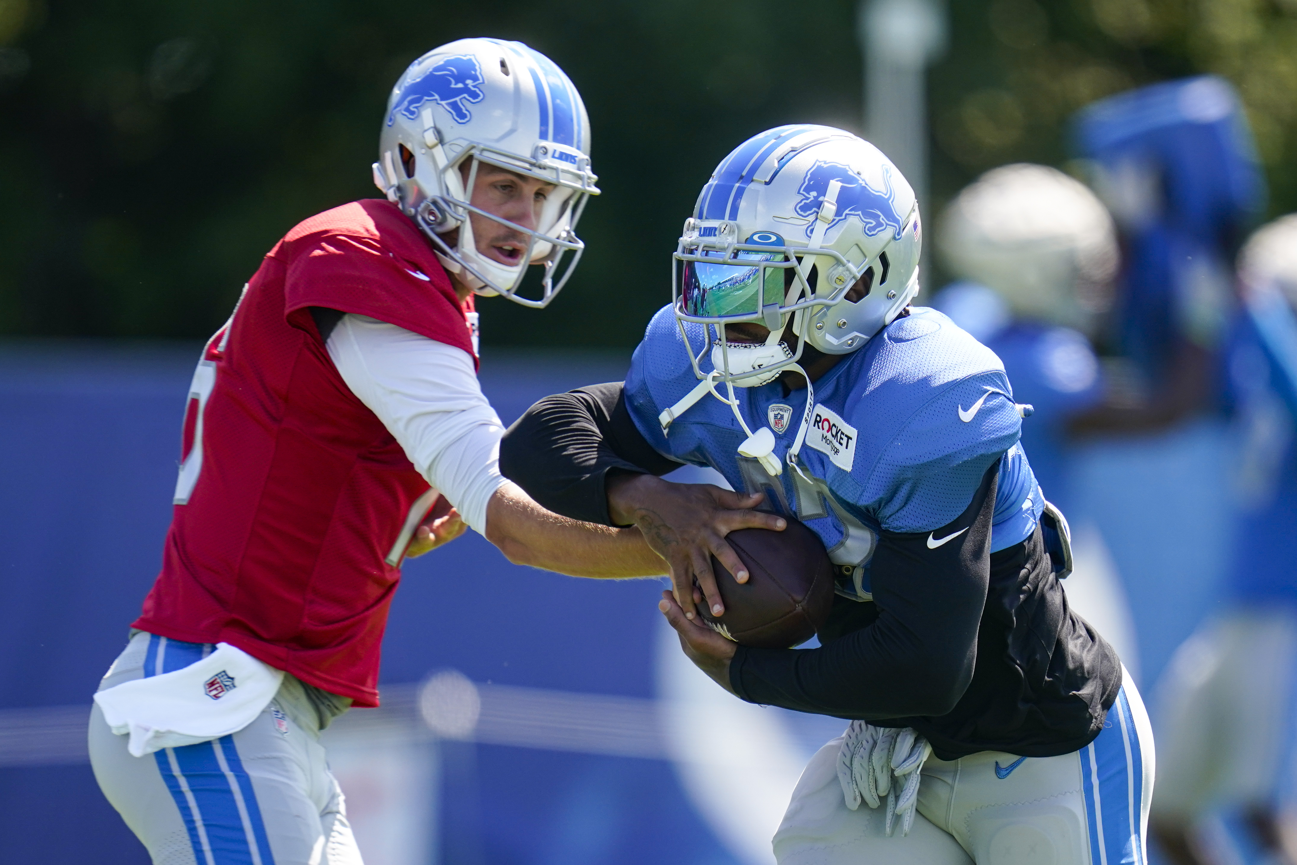 Jared Goff, Malcolm Rodriguez, and D'Andre Swift meet the media after Lions  and Colts joint practice 