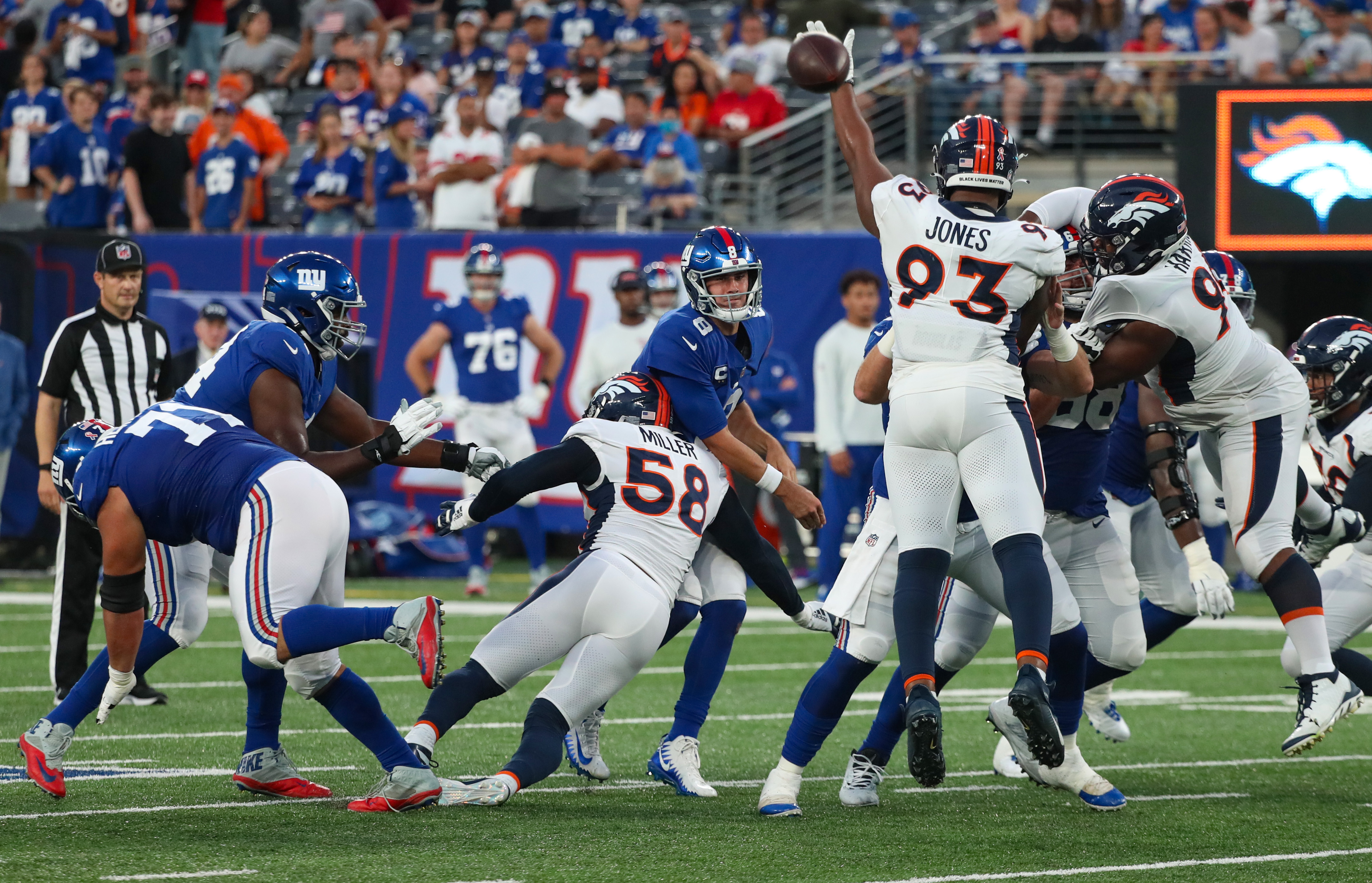 Teddy Bridgewater shines in Broncos debut, beating Giants 27-13, Sports