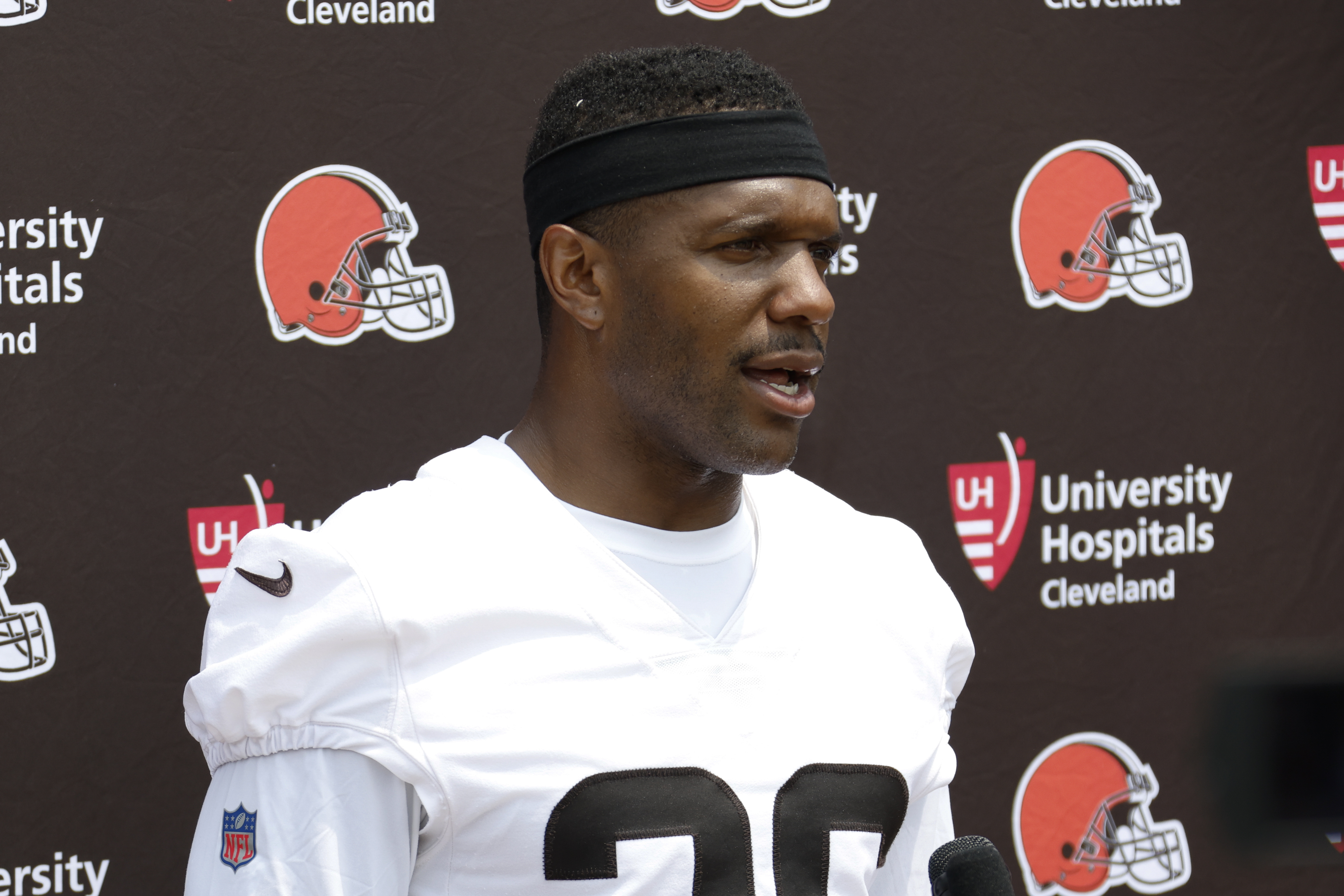 Browns: Juan Thornhill takes issue with PFF's top 32 safety list