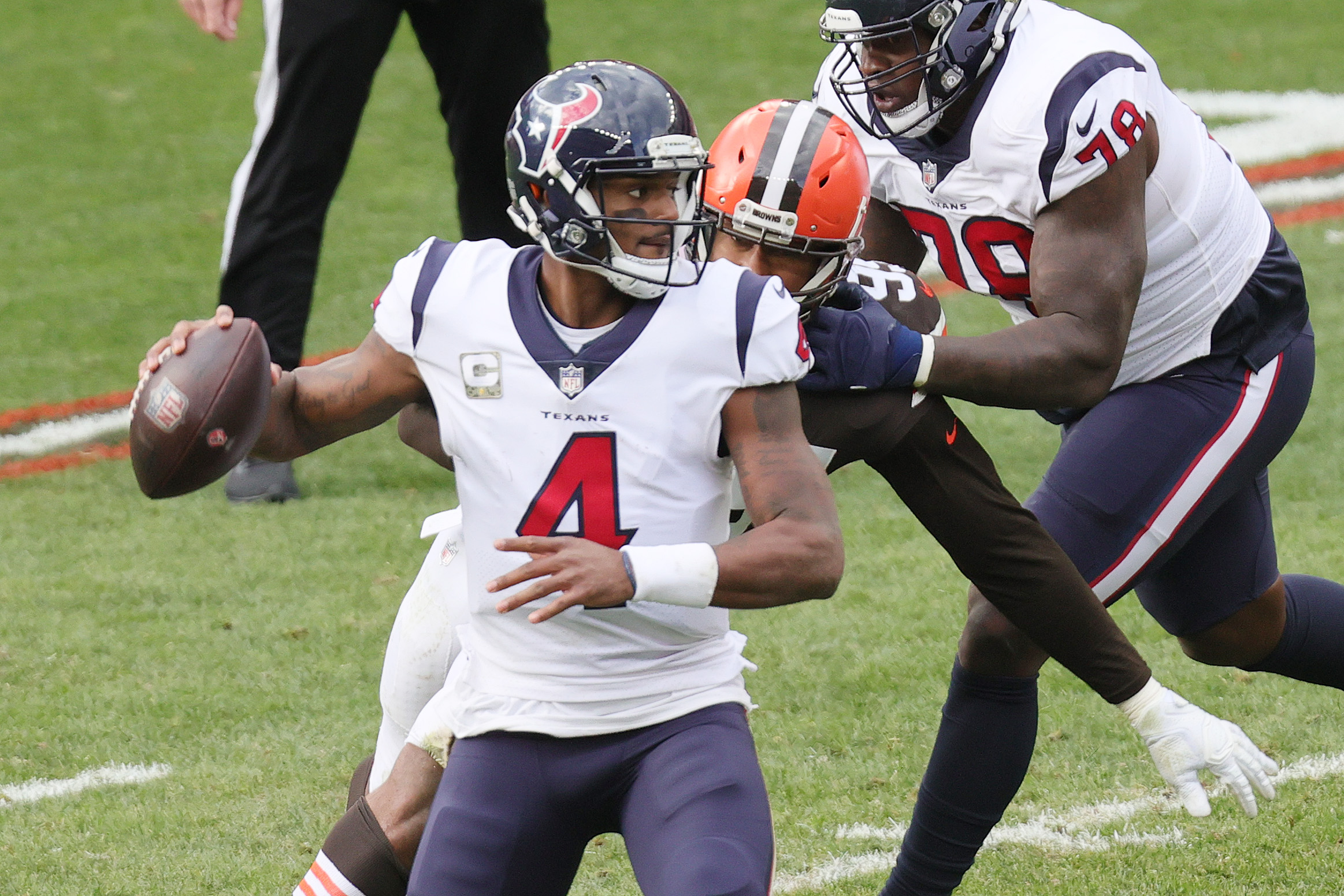 NFL Cap Hit Rankings: Deshaun Watson Makes NFL Contract History