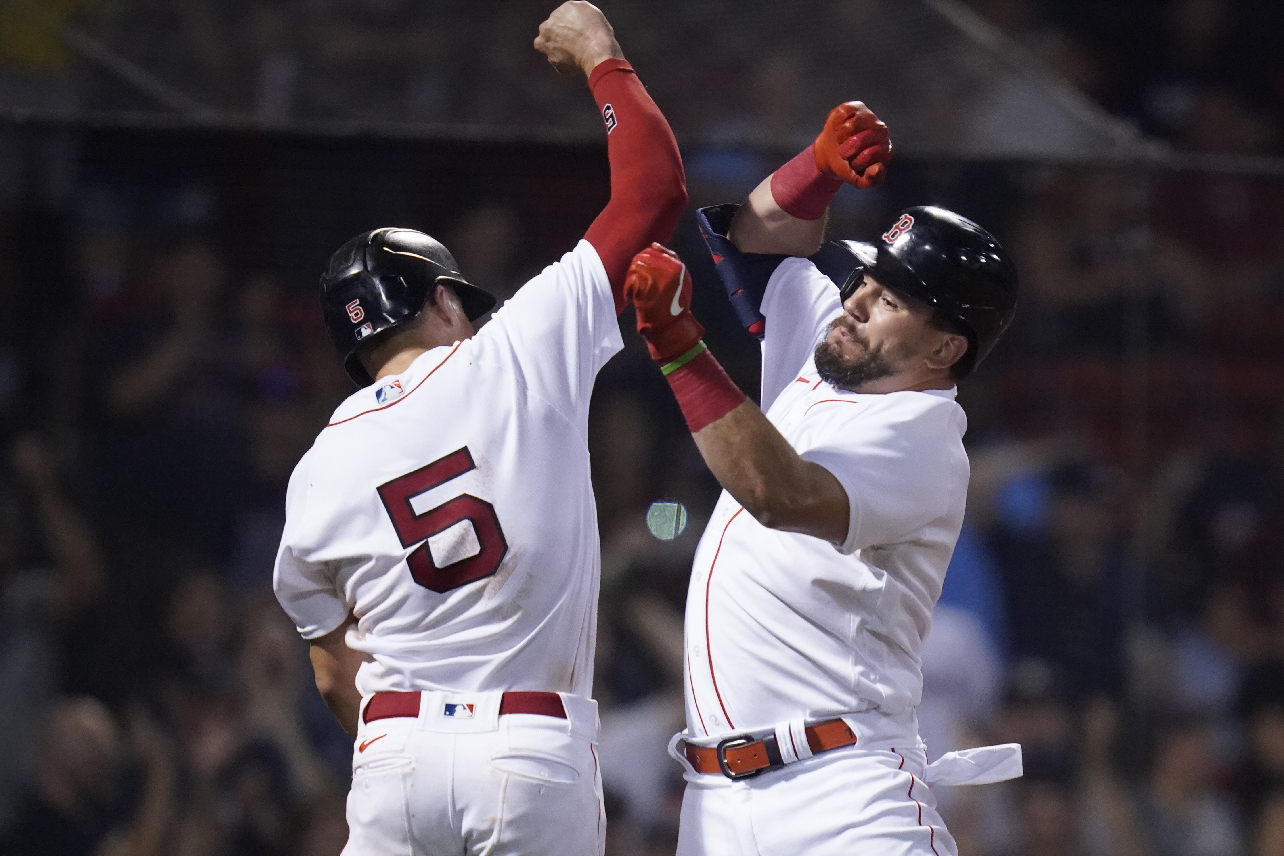 Kyle Schwarber having a blast as Nationals' leadoff hitter