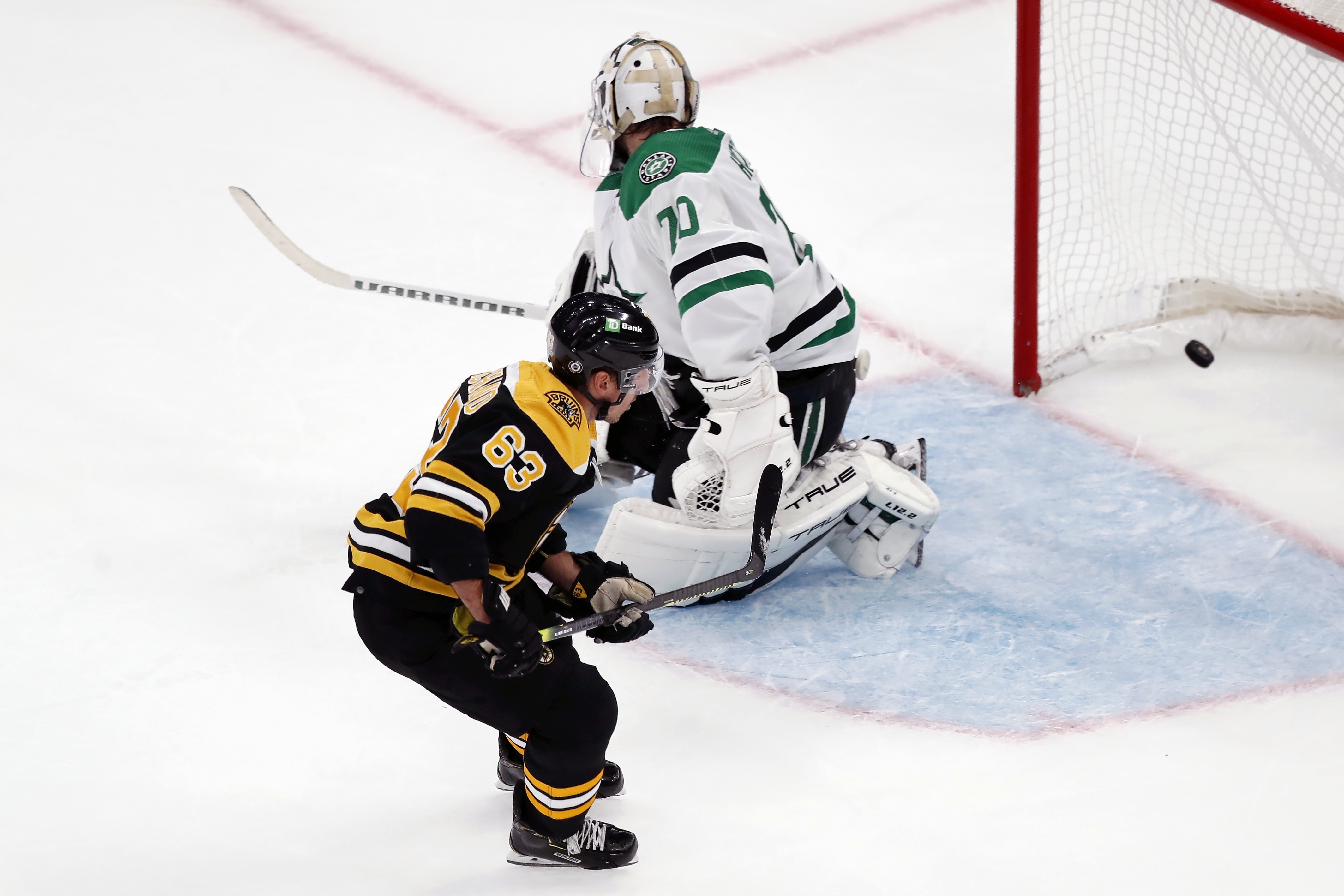 David Pastrnak Boston Bruins Unsigned NHL Debut Photograph