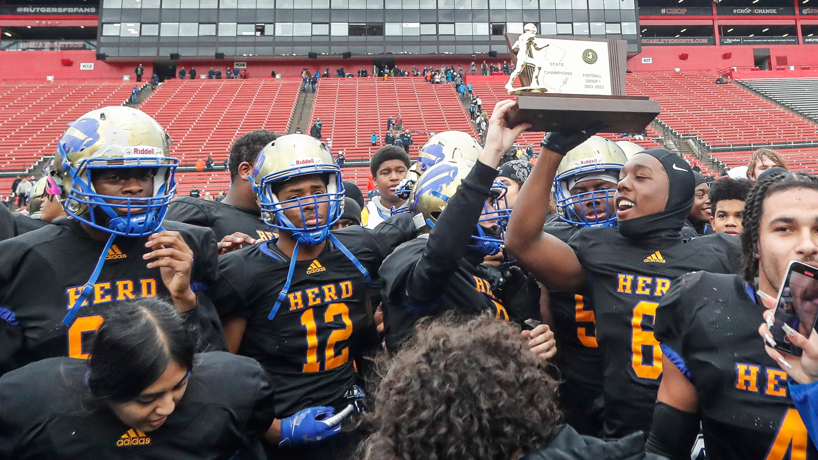 Woodbury wins first ever public high school football state title