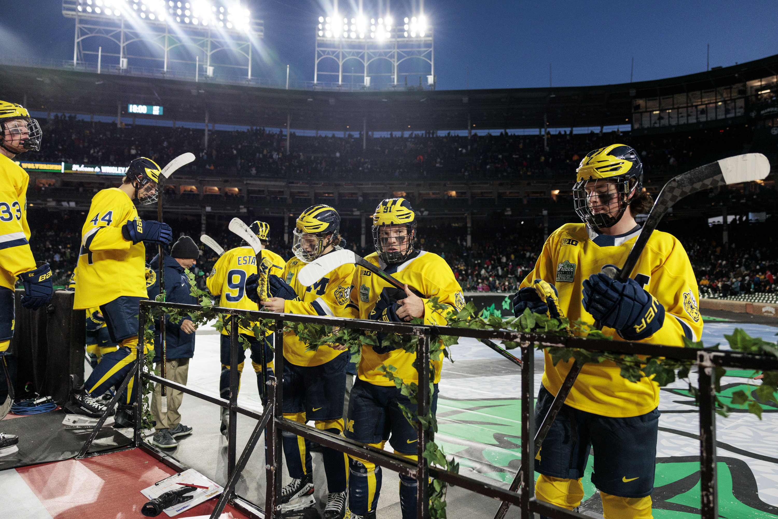 Frozen Confines ice hockey at Wrigley Field: Michigan vs. Ohio State ...
