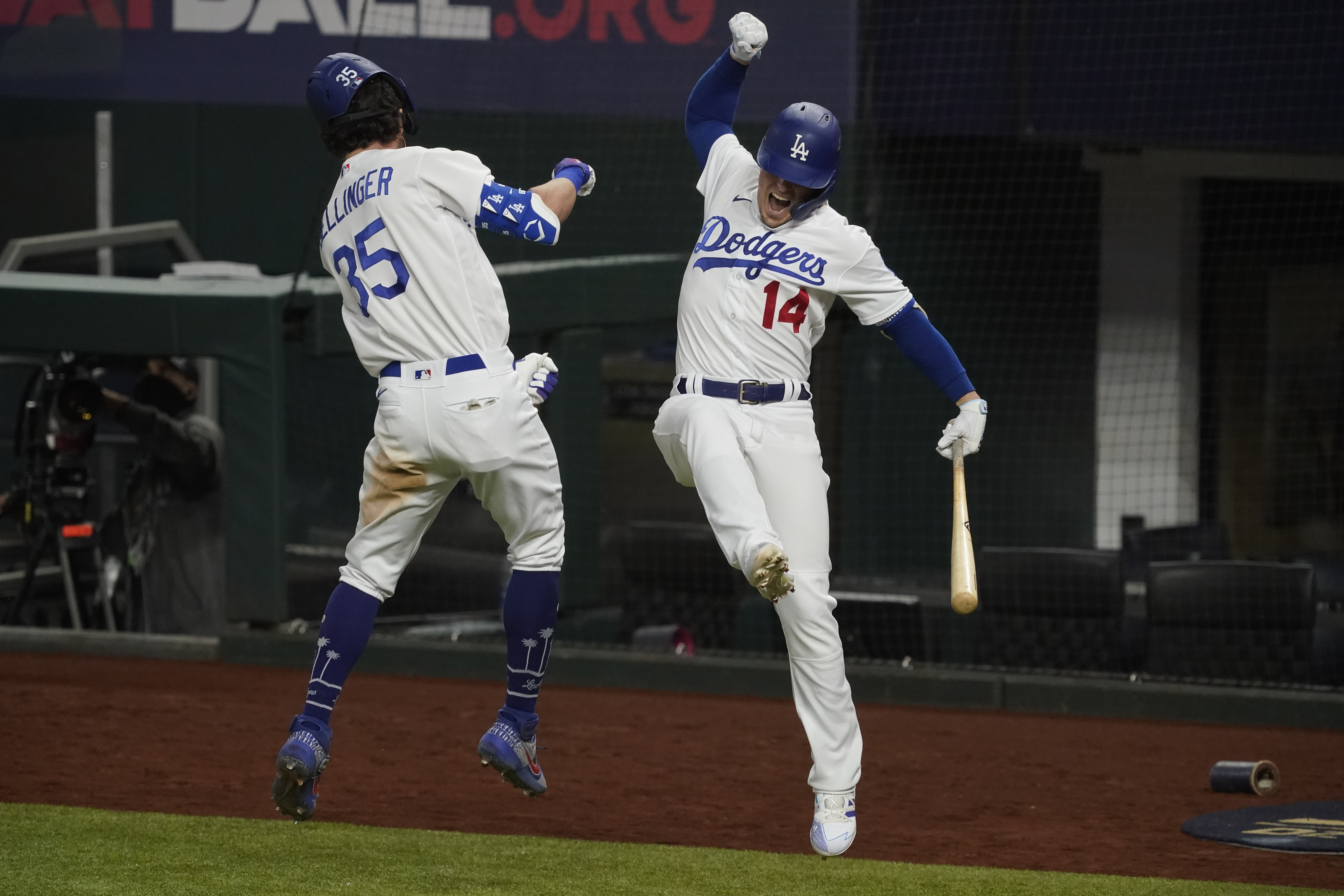 Dodgers cut 2019 NL MVP Cody Bellinger, could re-sign him