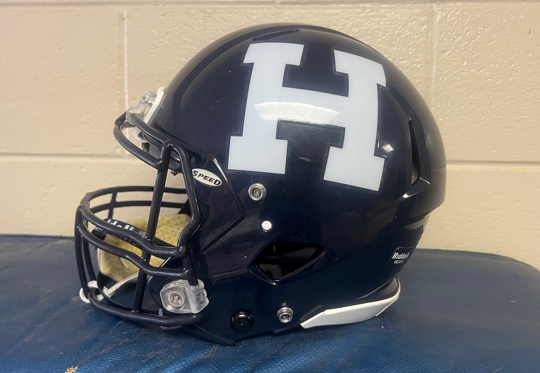Bay City area high school football helmets for 2022