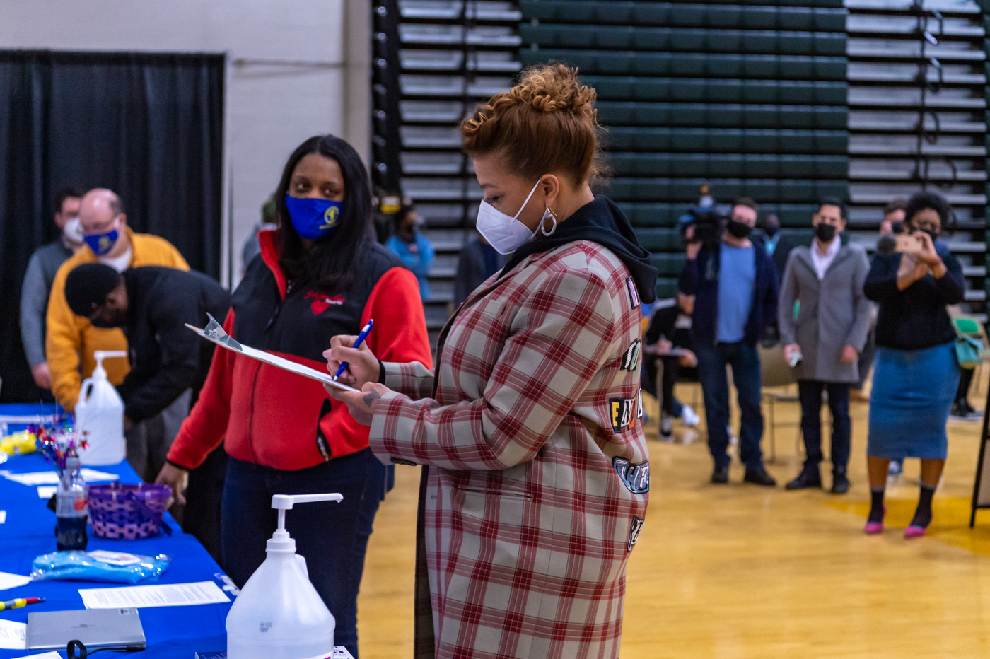 Queen Latifah at Vaccination Center