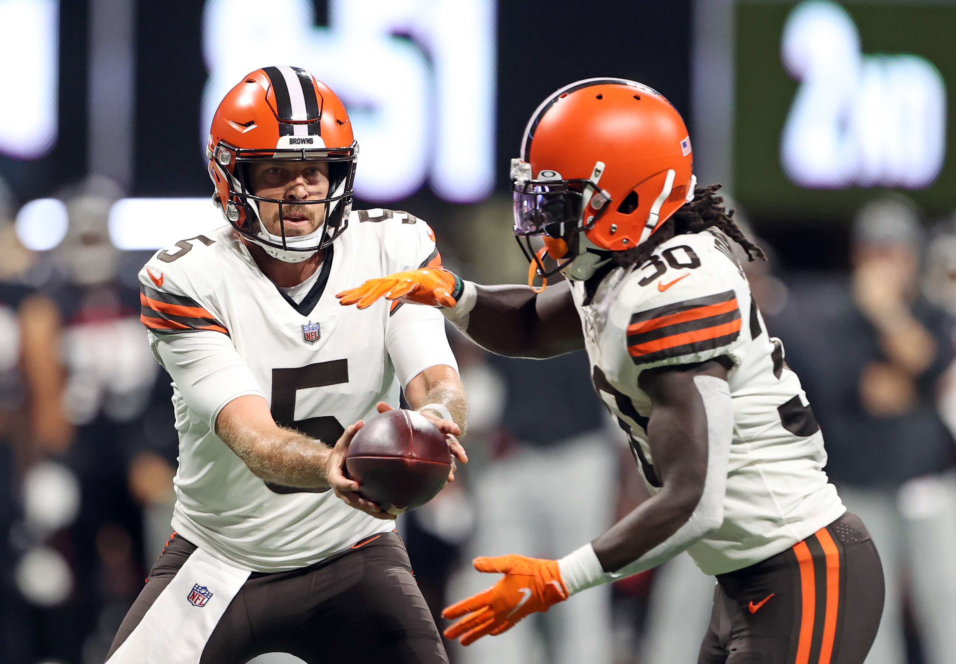 Denver Broncos at Cleveland Browns (10/21/21): How to watch Thursday Night  Football, time, channel, live stream, betting odds 