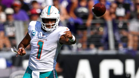 Dolphins-Eagles: Tua Tagovailoa revisits time with Jalen Hurts at