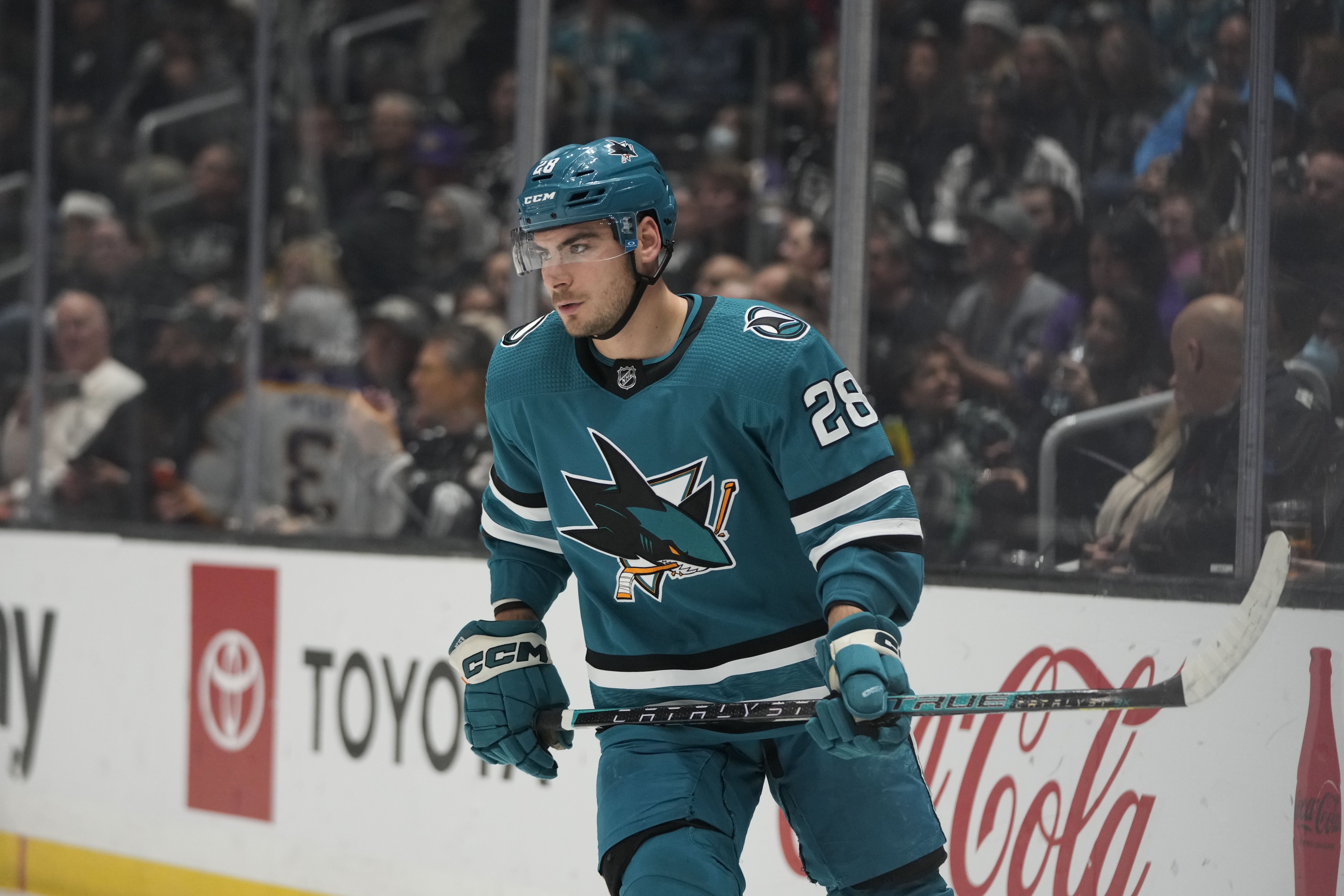 Report: Maple Leafs, Golden Knights join pursuit of Sharks' Meier