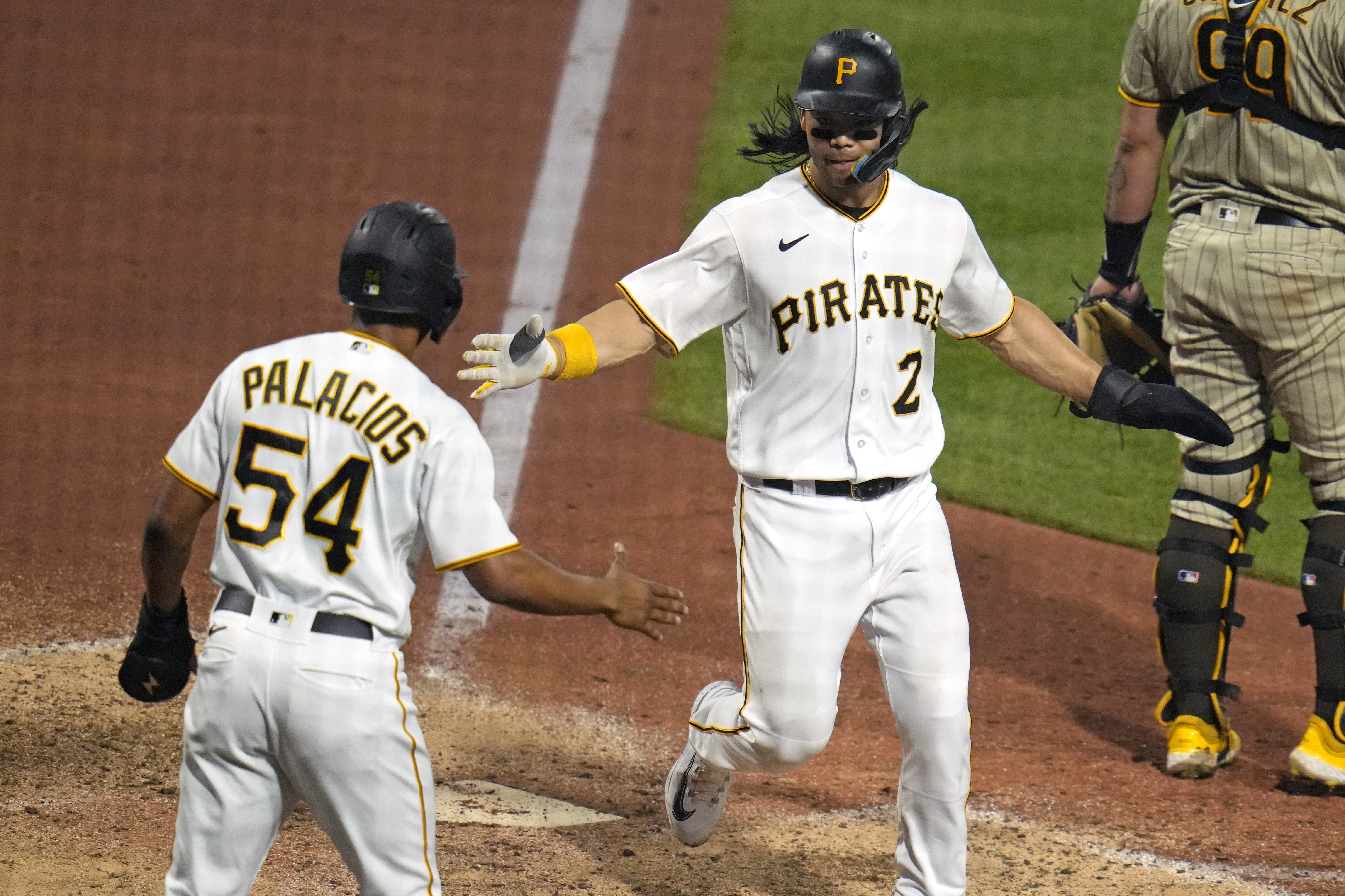 Is the Pittsburgh Pirates game on TV tonight vs. Milwaukee Brewers?  FREE  live stream, time, TV, channel for MLB Friday Night Baseball on Apple TV+ 