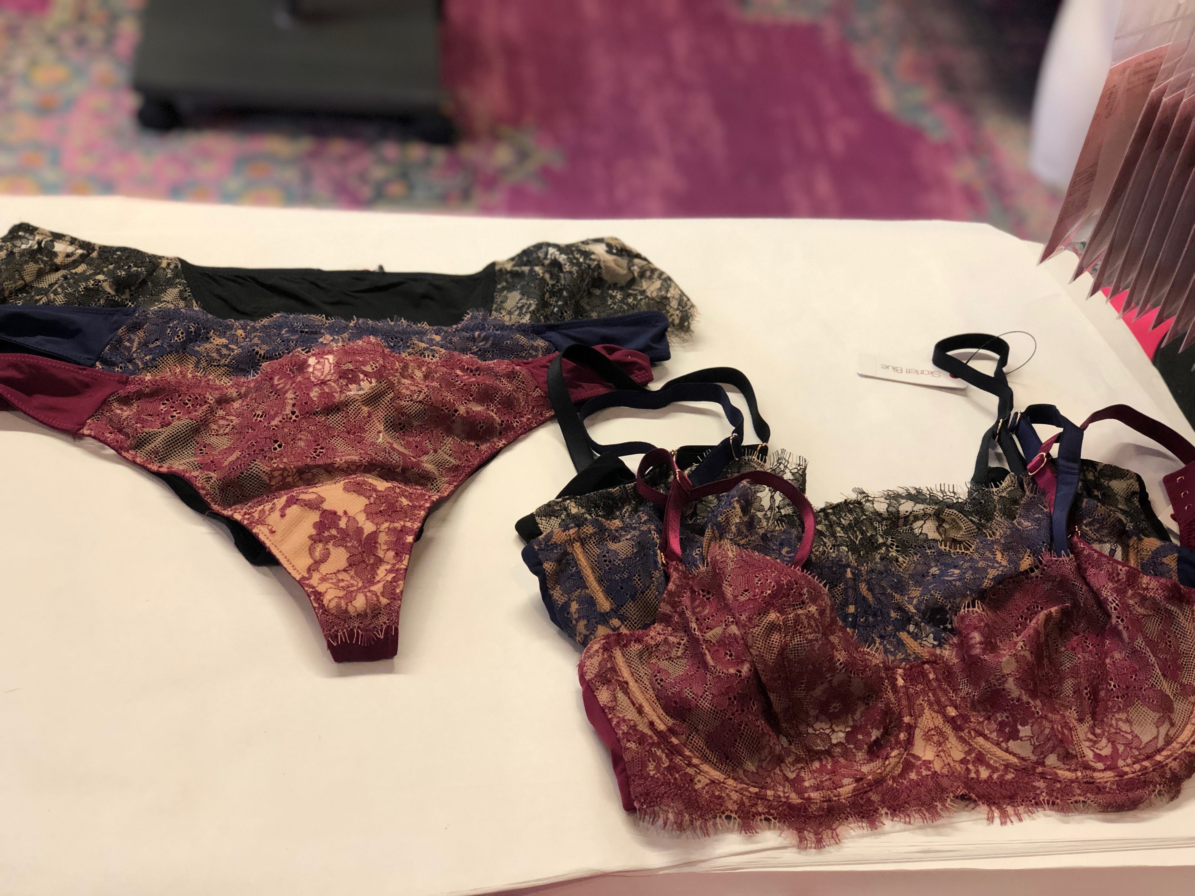 BUSTED BRA SHOP - 19 Photos - 899 West Eisenhower Pkwy, Ann Arbor, Michigan  - Lingerie - Phone Number - Yelp