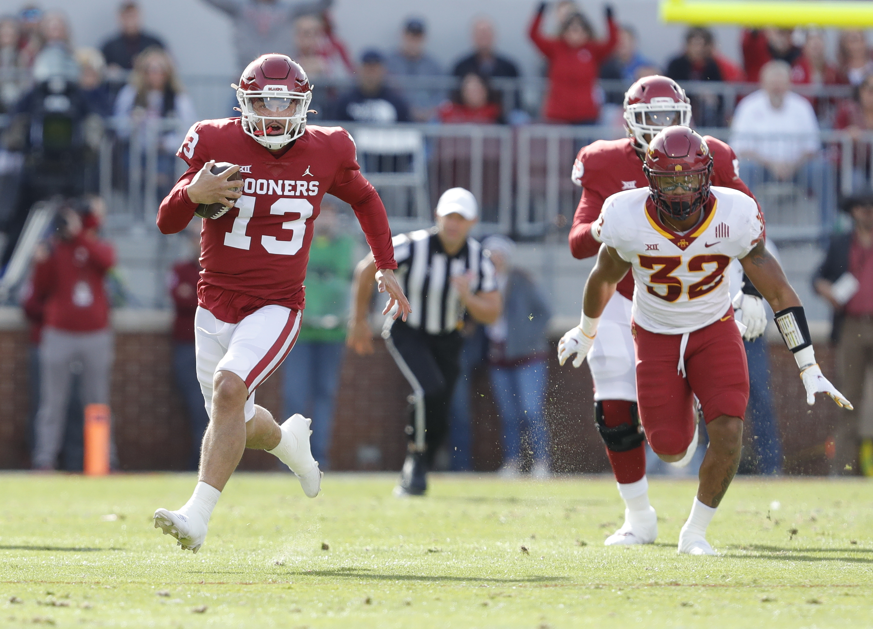 How to watch the Oklahoma vs. Iowa State football matchup without cable:  kickoff time, streaming deals, and more