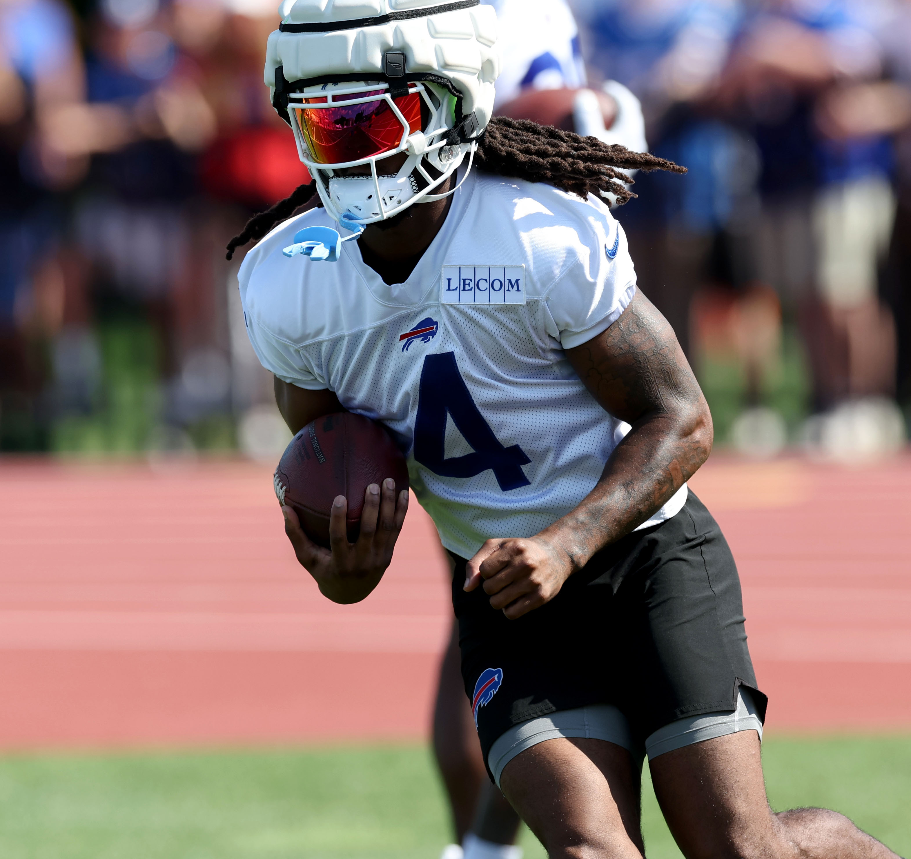 Watch: Poona Ford gets a pick-six at Bills training camp