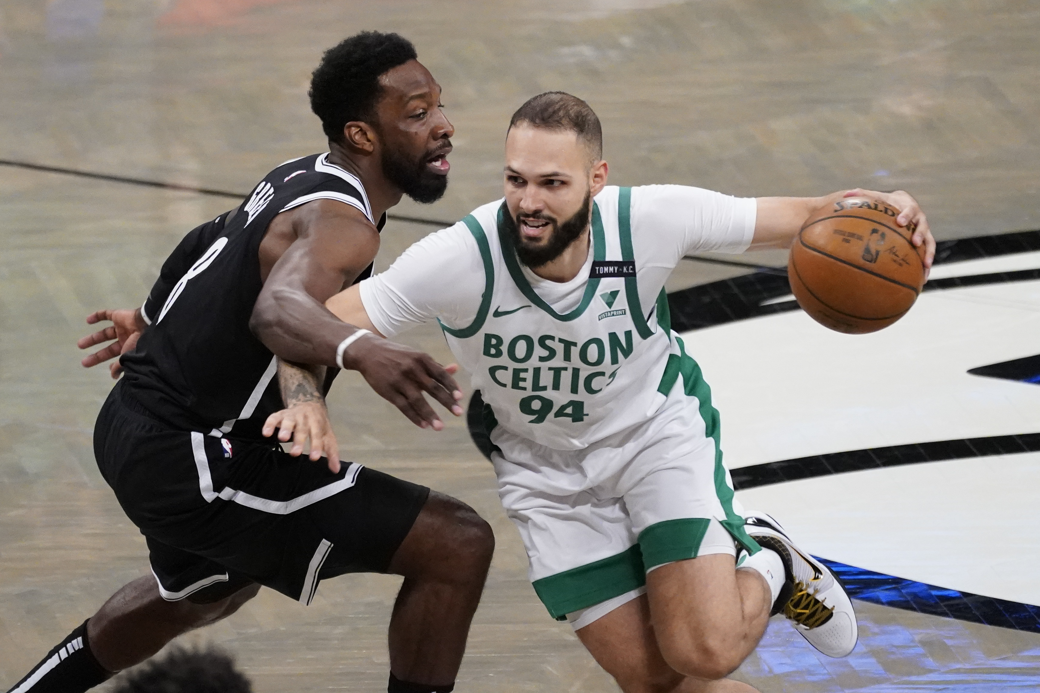 Evan Fournier dazzles at the Garden against the Celtics, NBA News