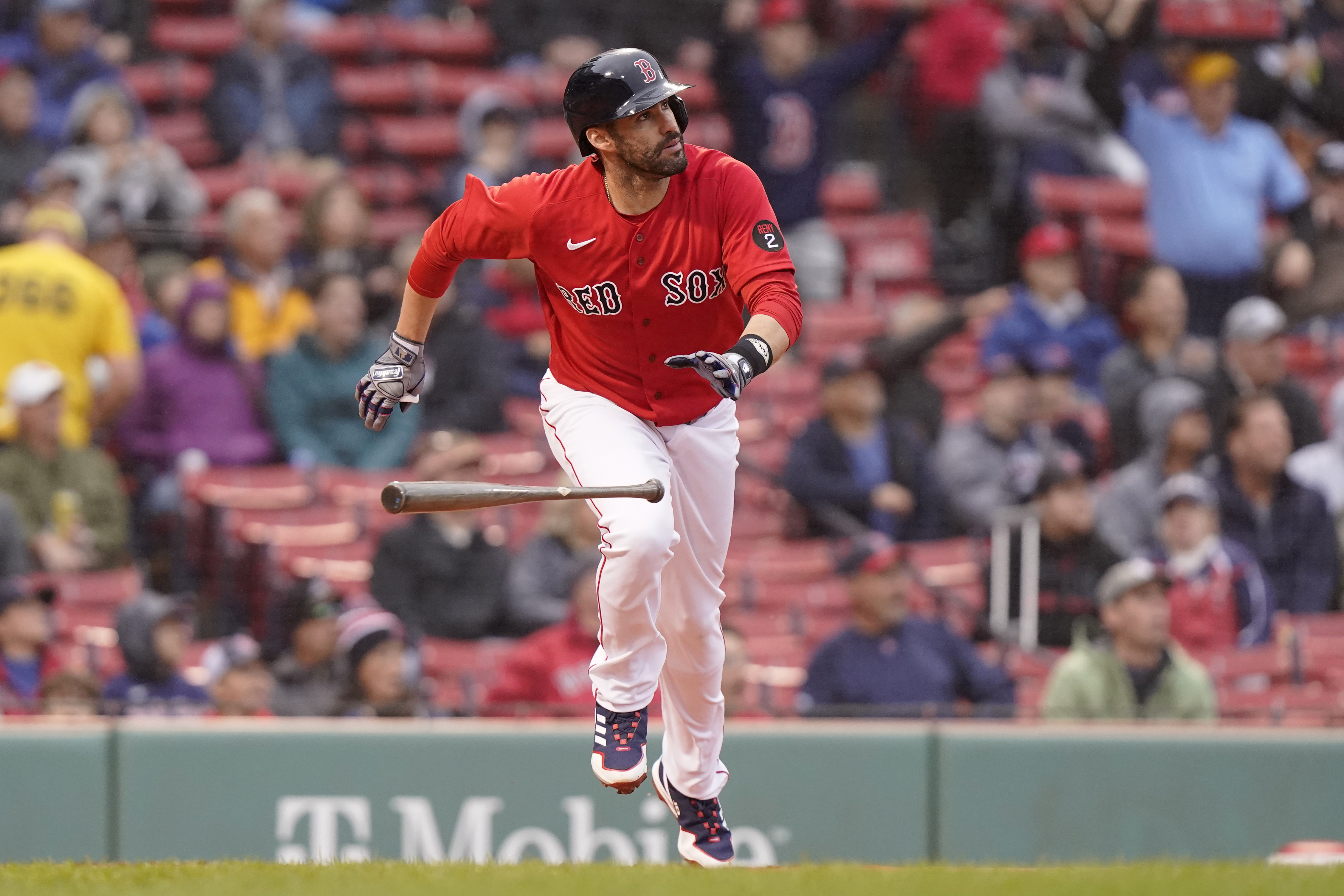 JD Martinez hits 41st homer in Red Sox 101st win