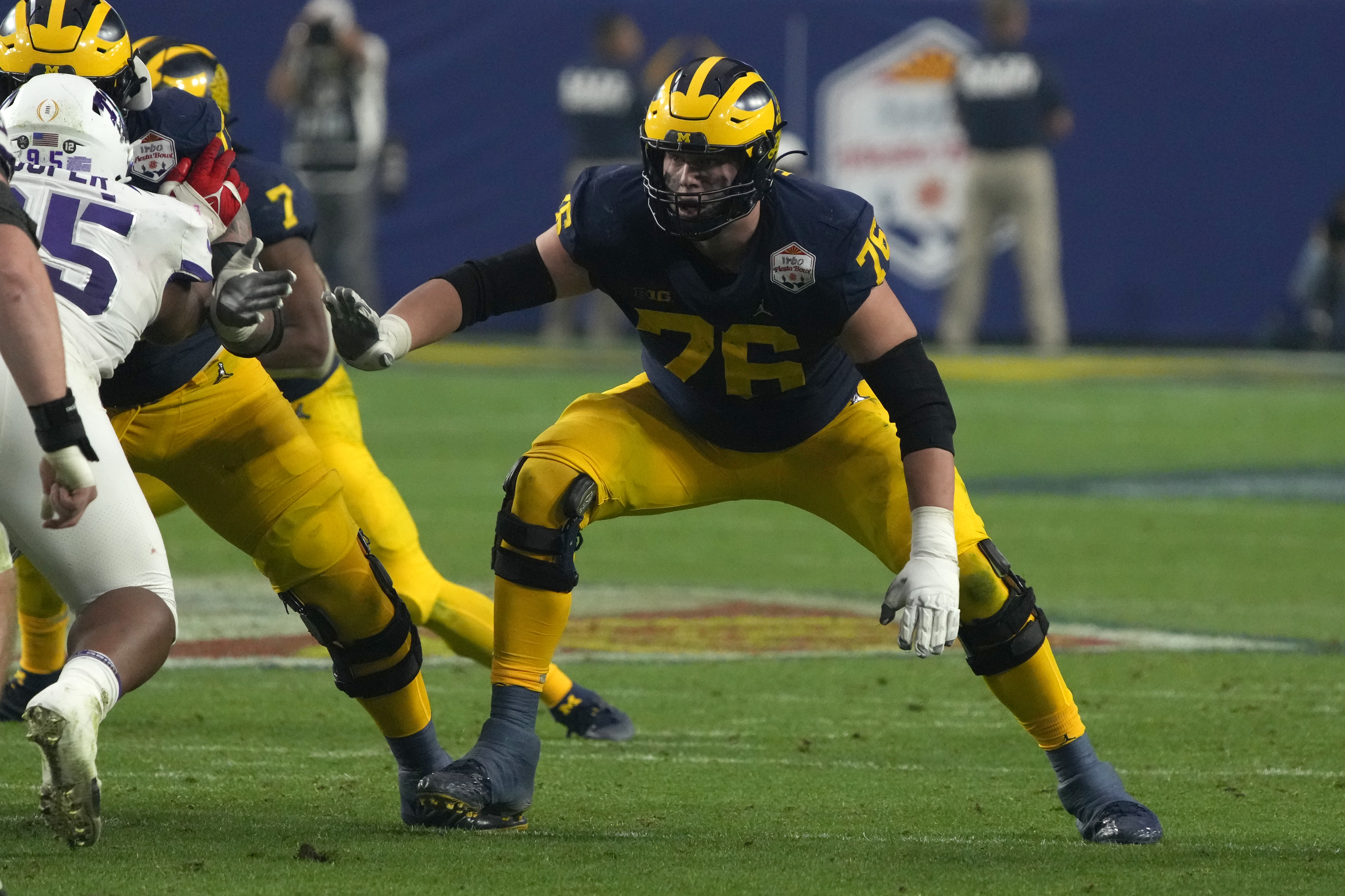 2023 NFL draft: Dolphins pick Michigan's Ryan Hayes in 7th round 