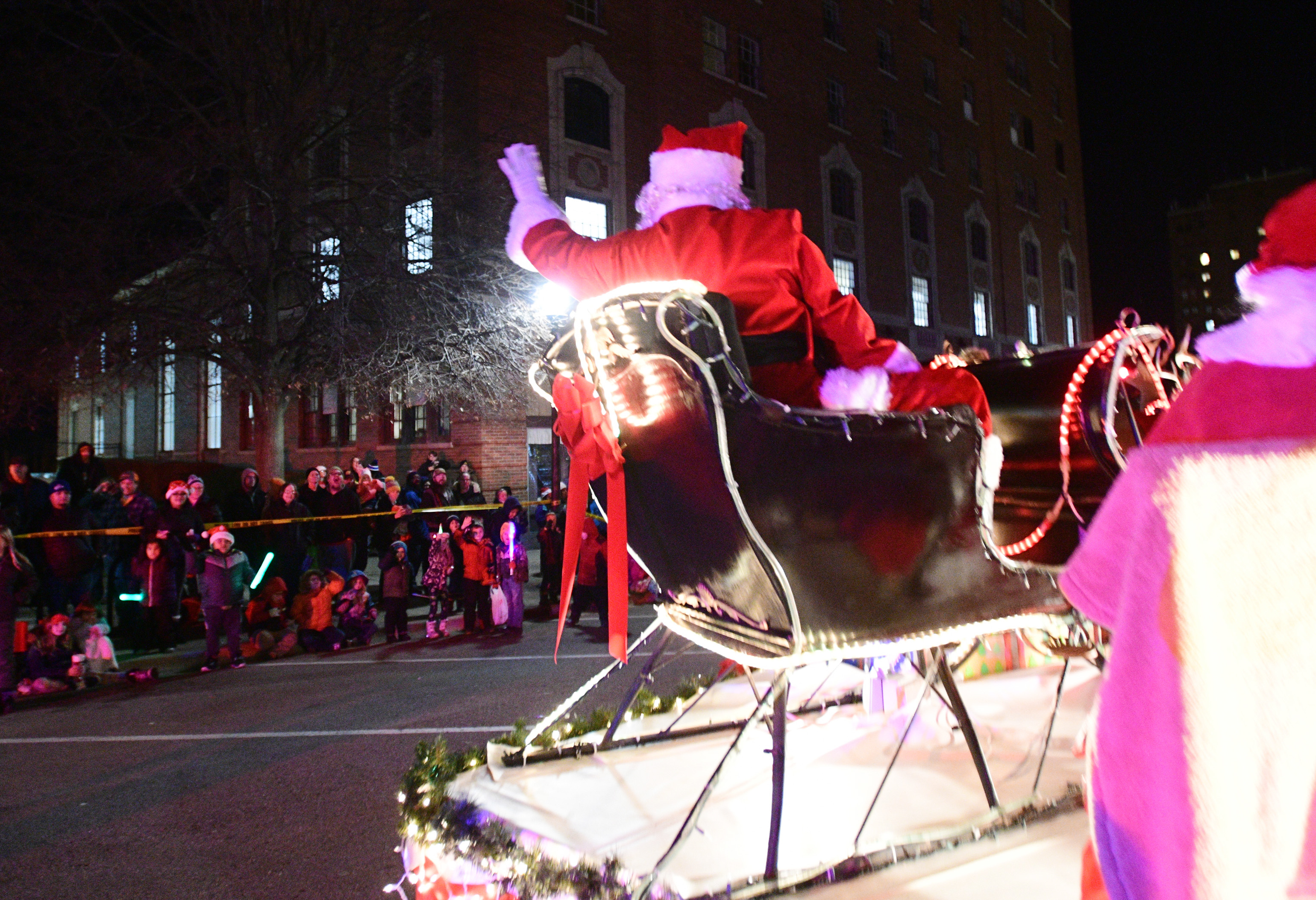 Jackson Ms Christmas Parade 2022 The Christmas Parade Is Back In Downtown Jackson. Here Are The Details. -  Mlive.com