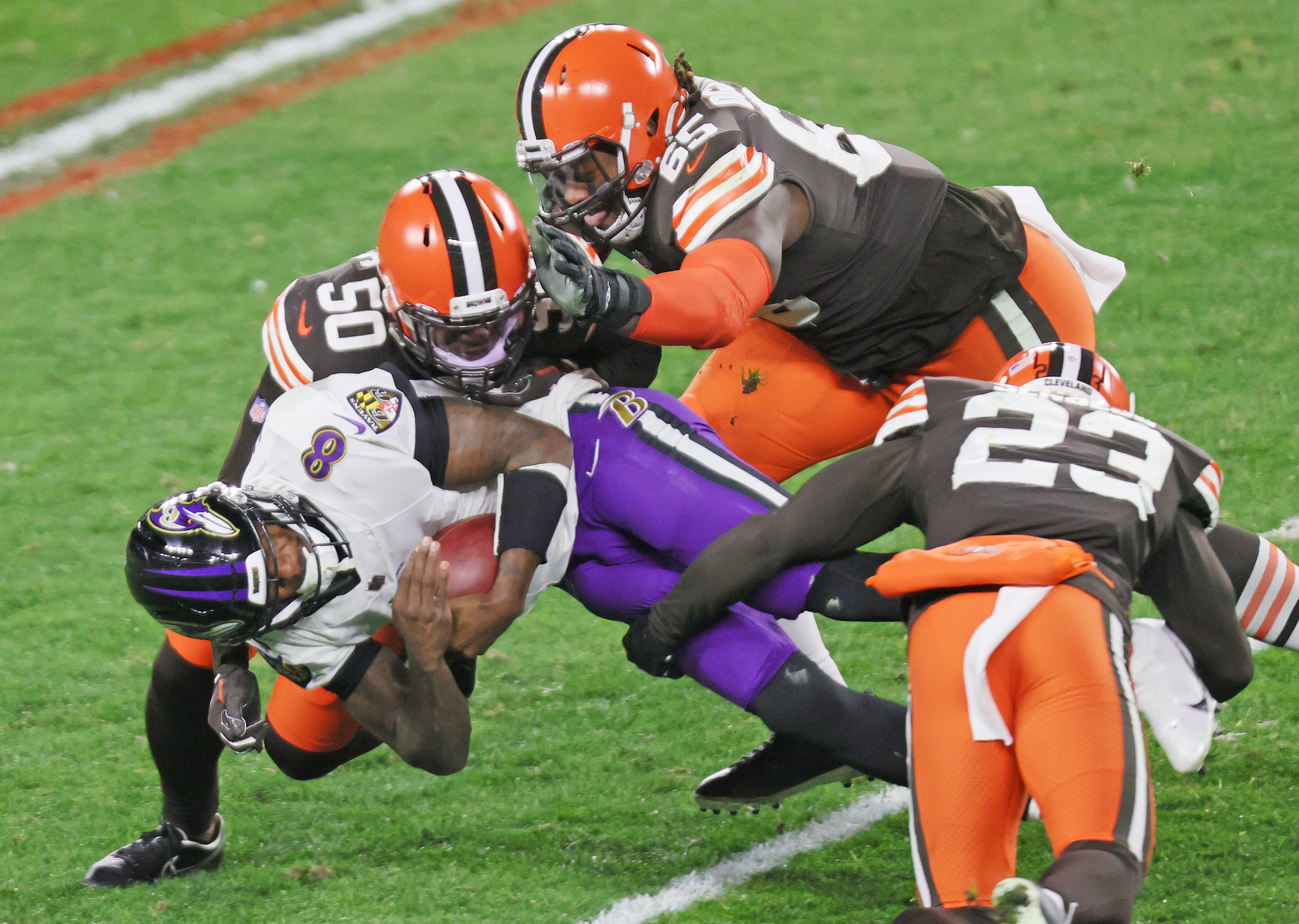 Lamar Jackson Baltimore Ravens v Cleveland Browns 2020 Images