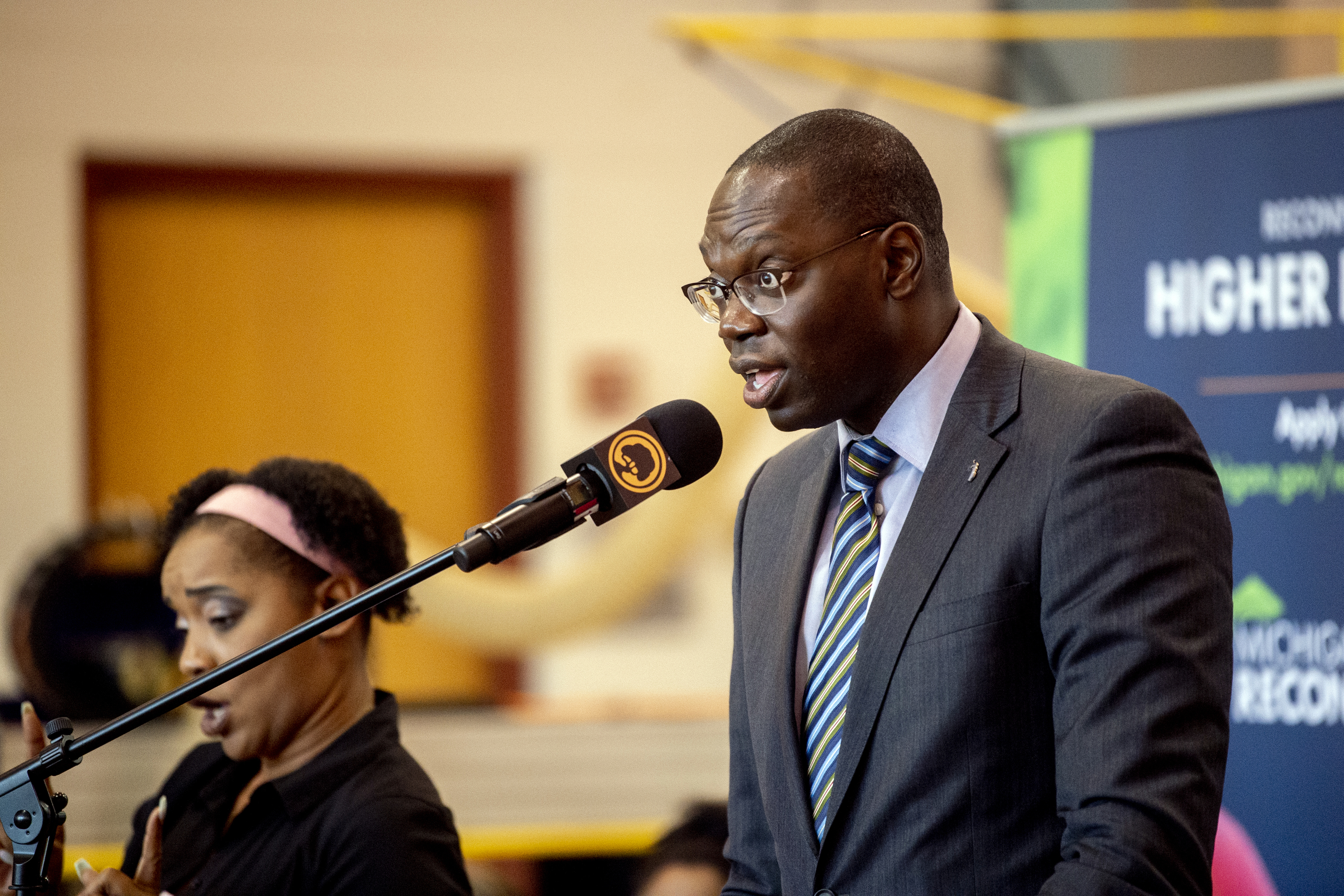 Lt. Gov. Gilchrist highlights Michigan Reconnect program at Mott ...