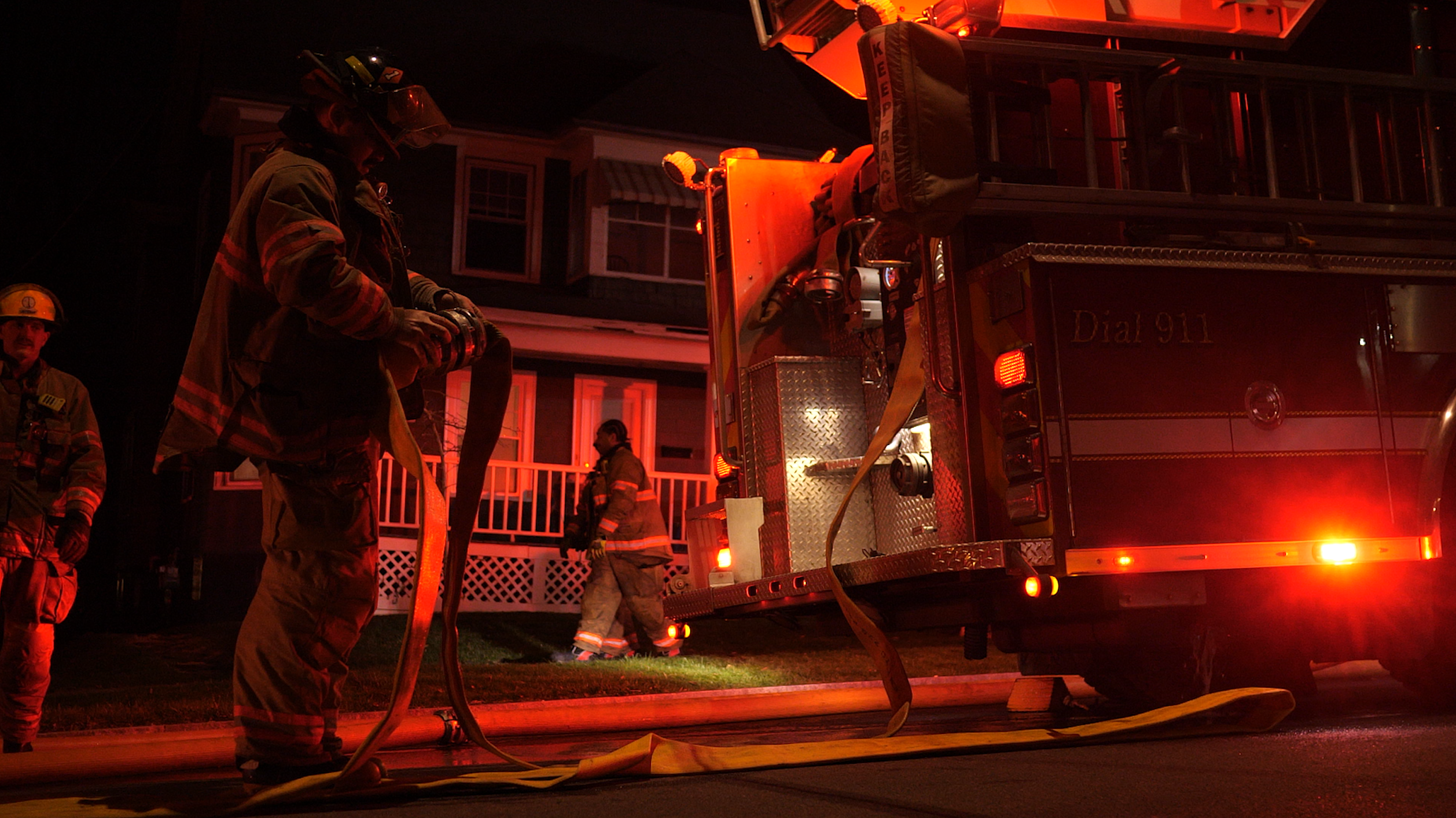 Syracuse firefighters battle 2 house fires - syracuse.com