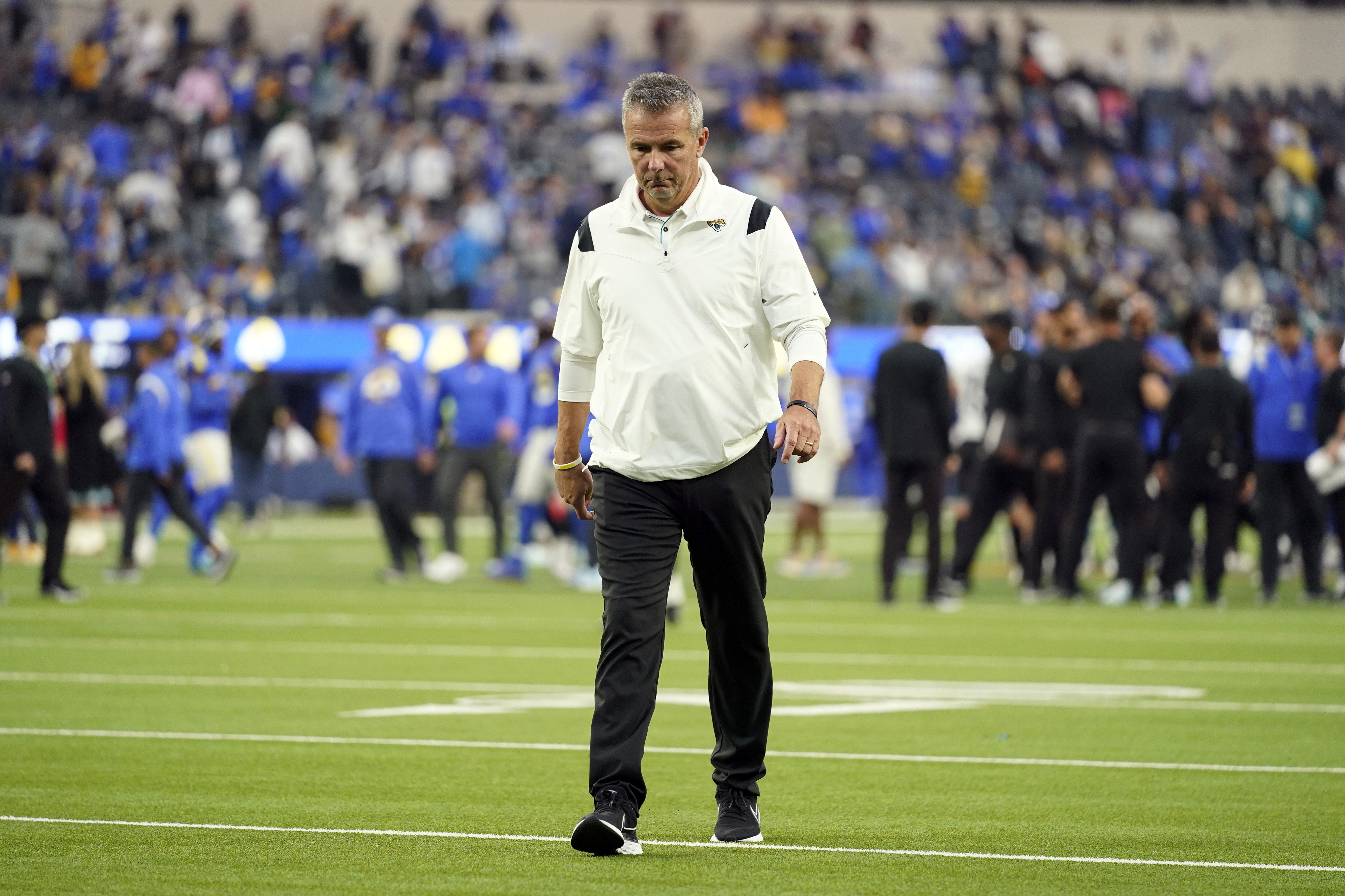 Urban Meyer got fired in the NFL the same way he won in college football:  Doug Lesmerises 