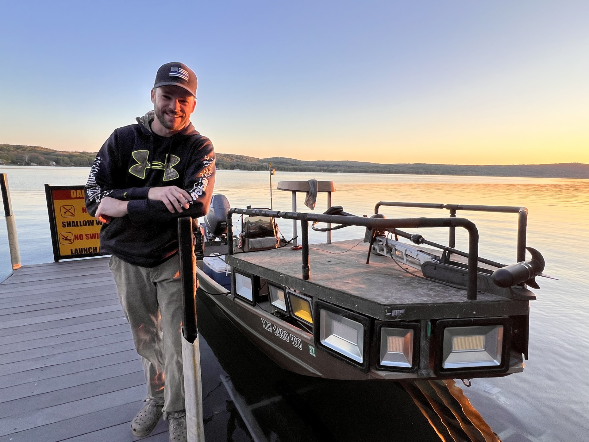 Bowfishers remove invasive koi from Glen Lake - mlive.com