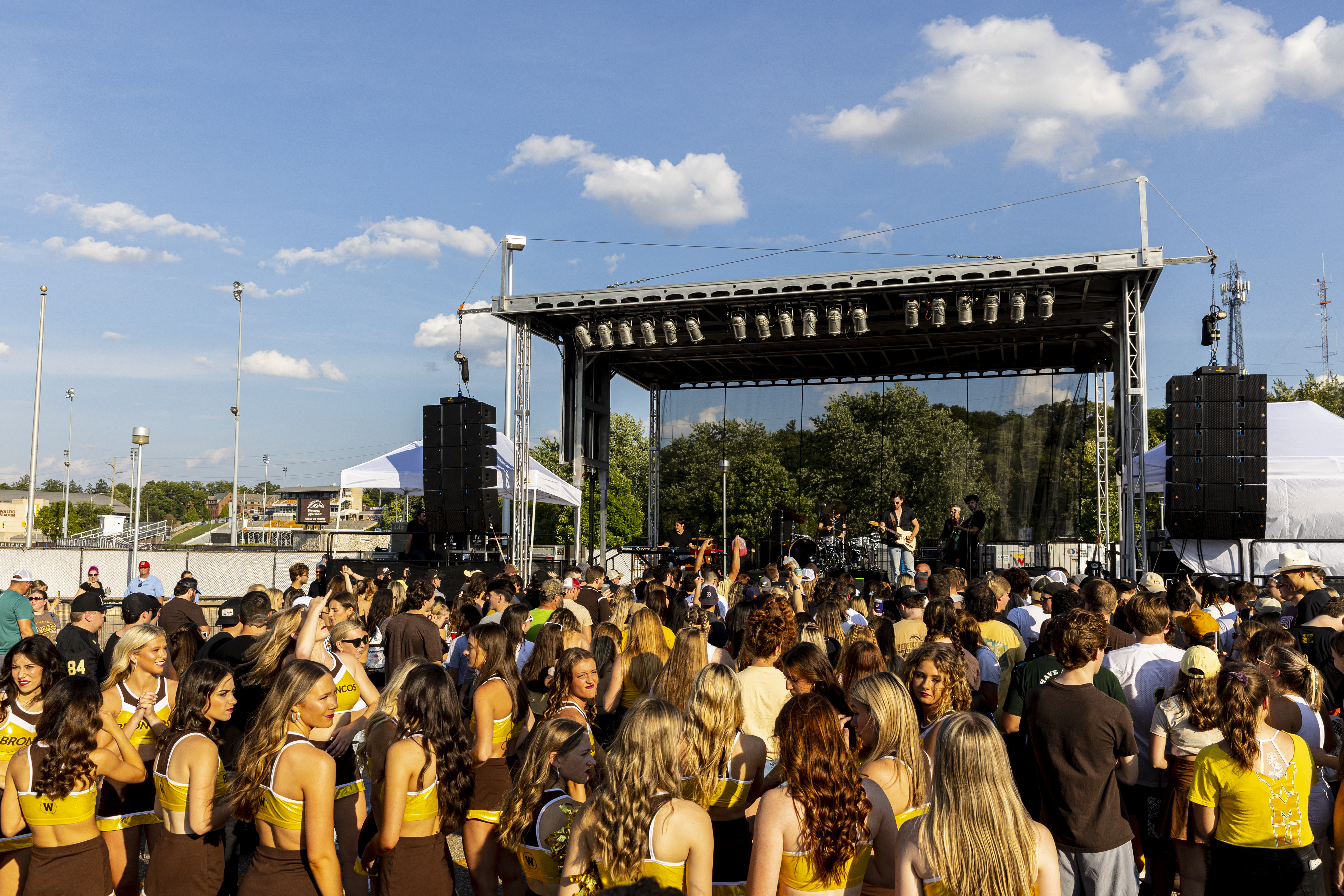 PARKING: Western Michigan Broncos vs. Ball State Cardinals, Waldo