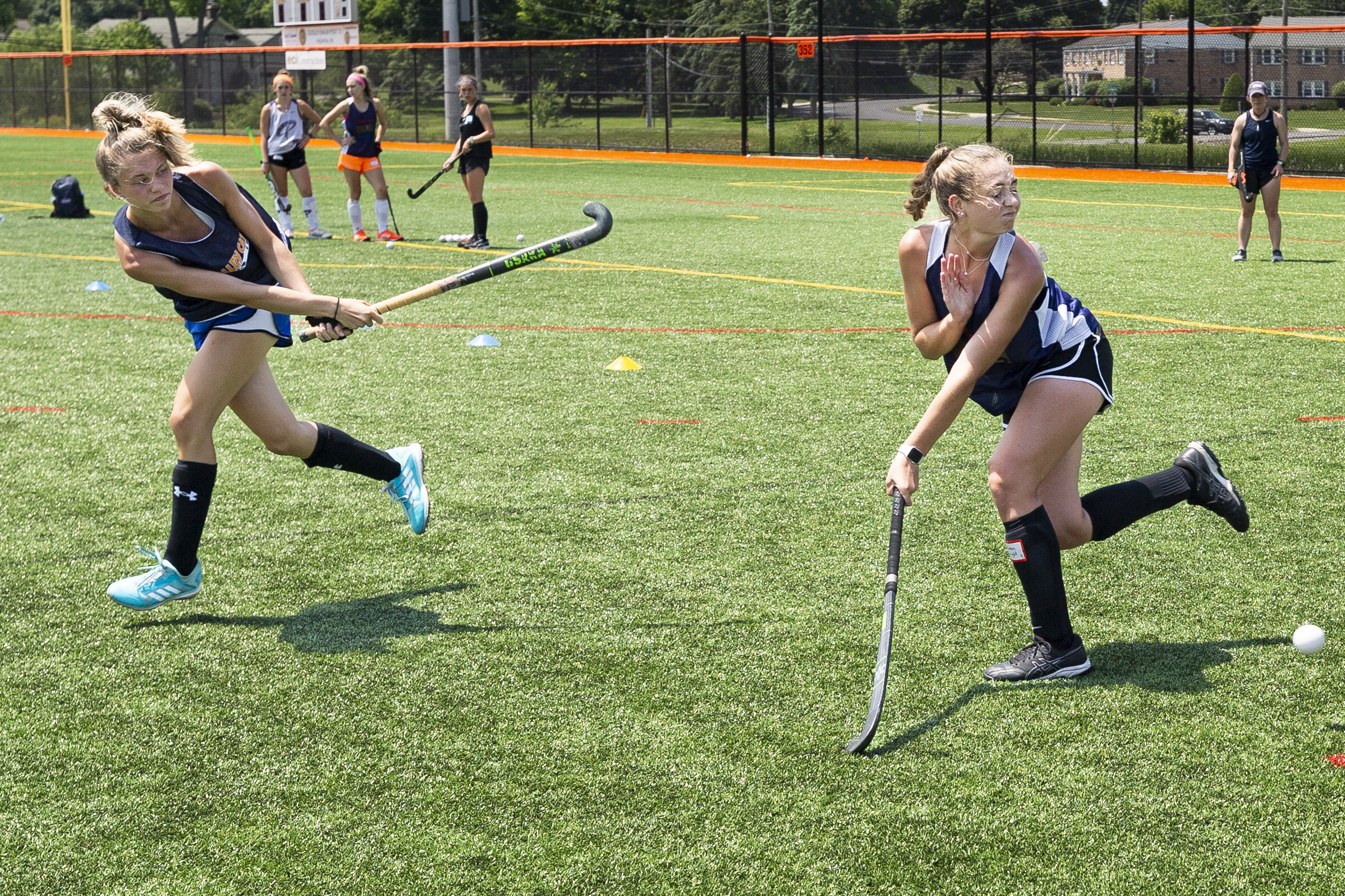 LVHN and Collegiate Field Hockey Players Host Youth Girls' Clinic