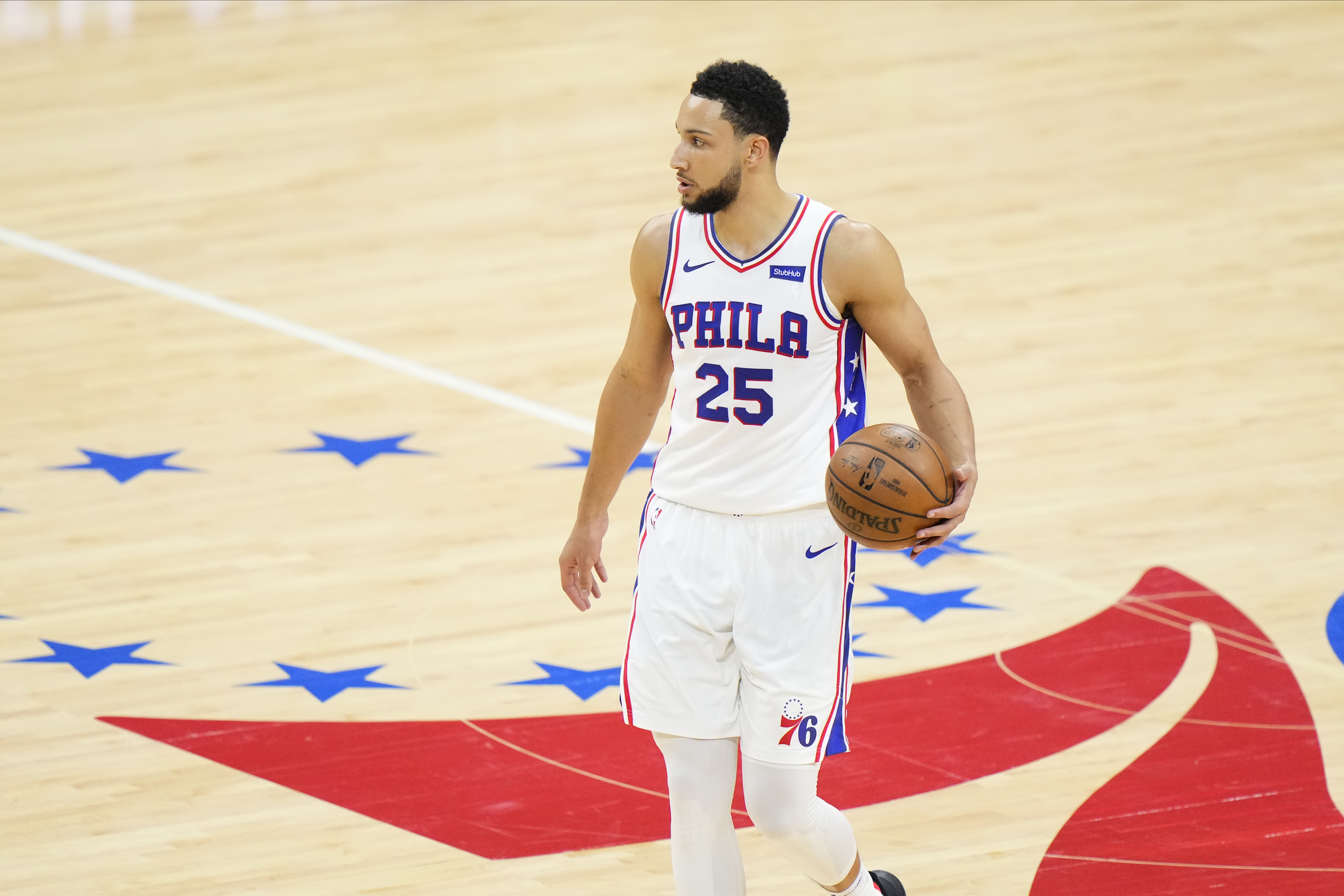 76ers' guard Ben Simmons puts Center City Philadelphia condo up