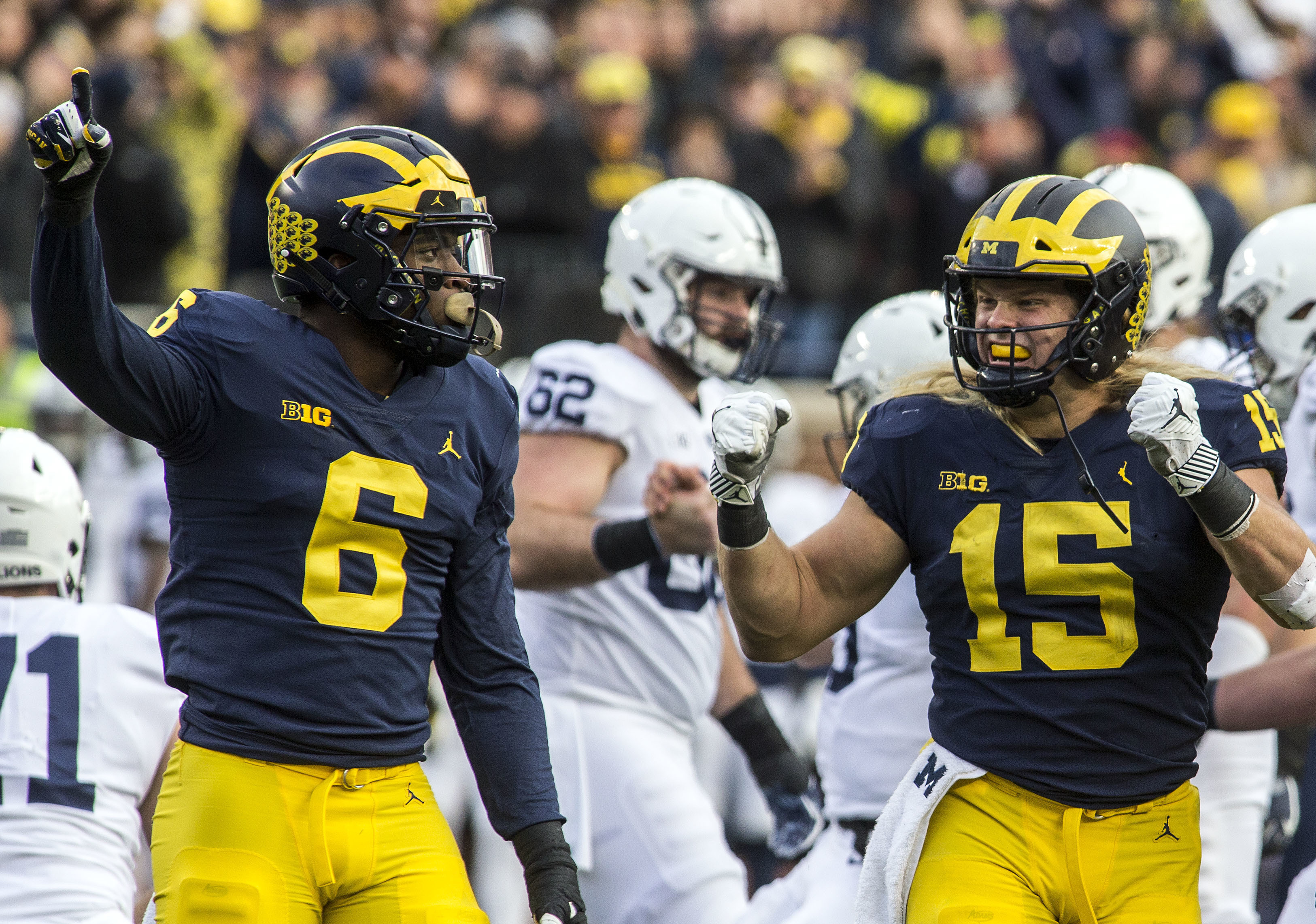 ICYMI: Josh Uche and Chase Winovich will be reunited in New England this  fall.